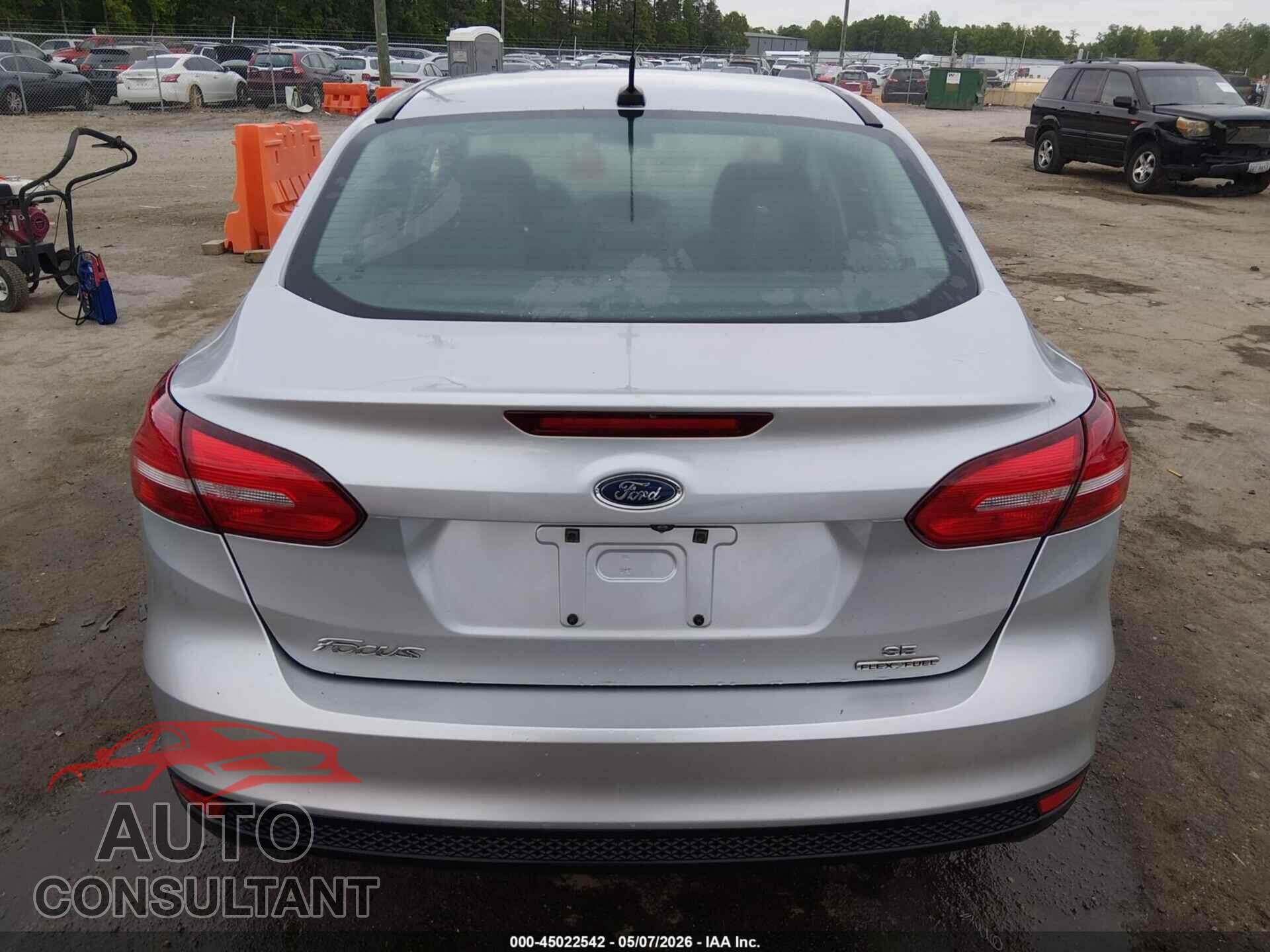 FORD FOCUS 2016 - 1FADP3F29GL267191