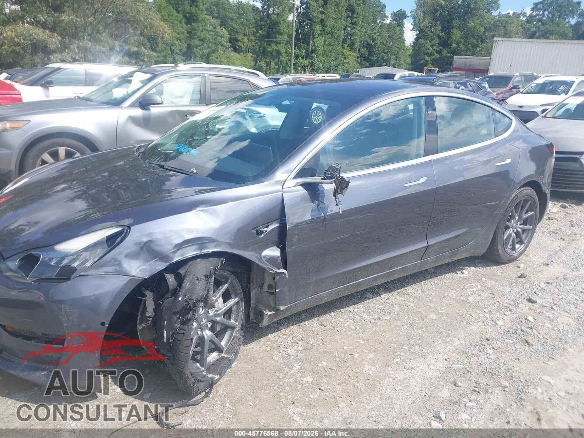 TESLA MODEL 3 2018 - 5YJ3E1EA1JF041729