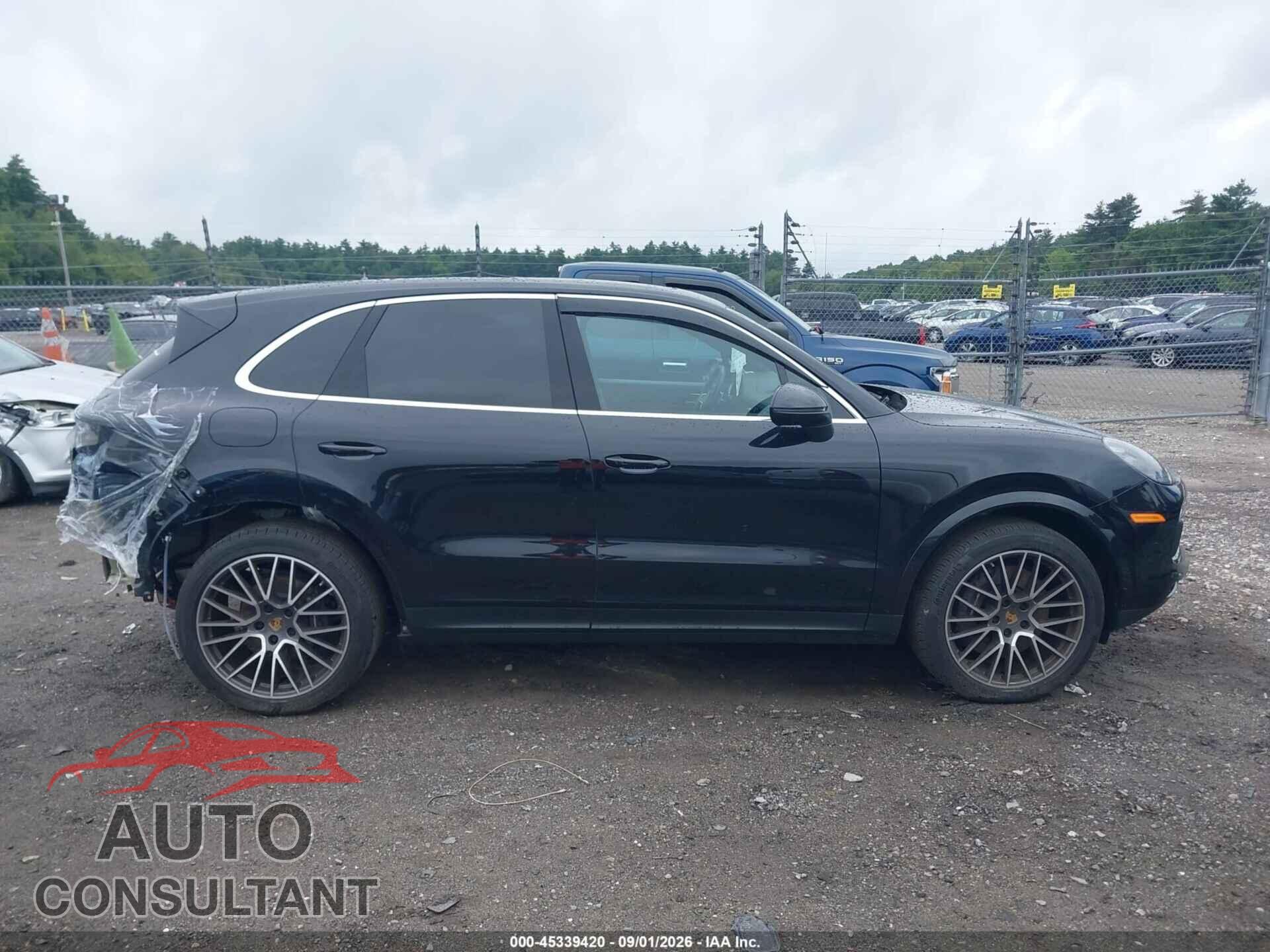 PORSCHE CAYENNE 2022 - WP1AA2AY6NDA00357