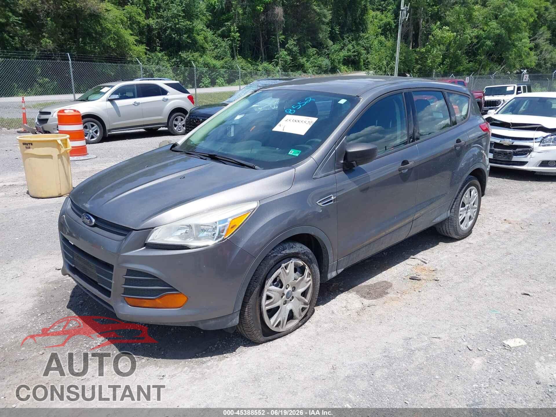 FORD ESCAPE 2014 - 1FMCU0F70EUB37862