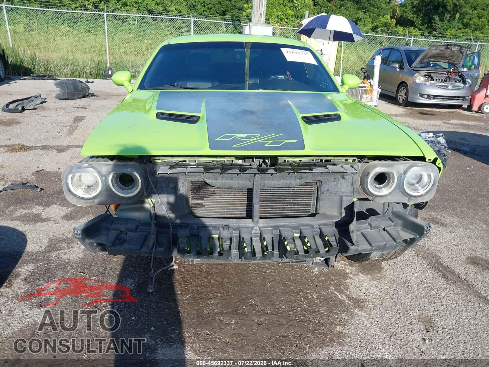 DODGE CHALLENGER 2015 - 2C3CDZAT8FH712084