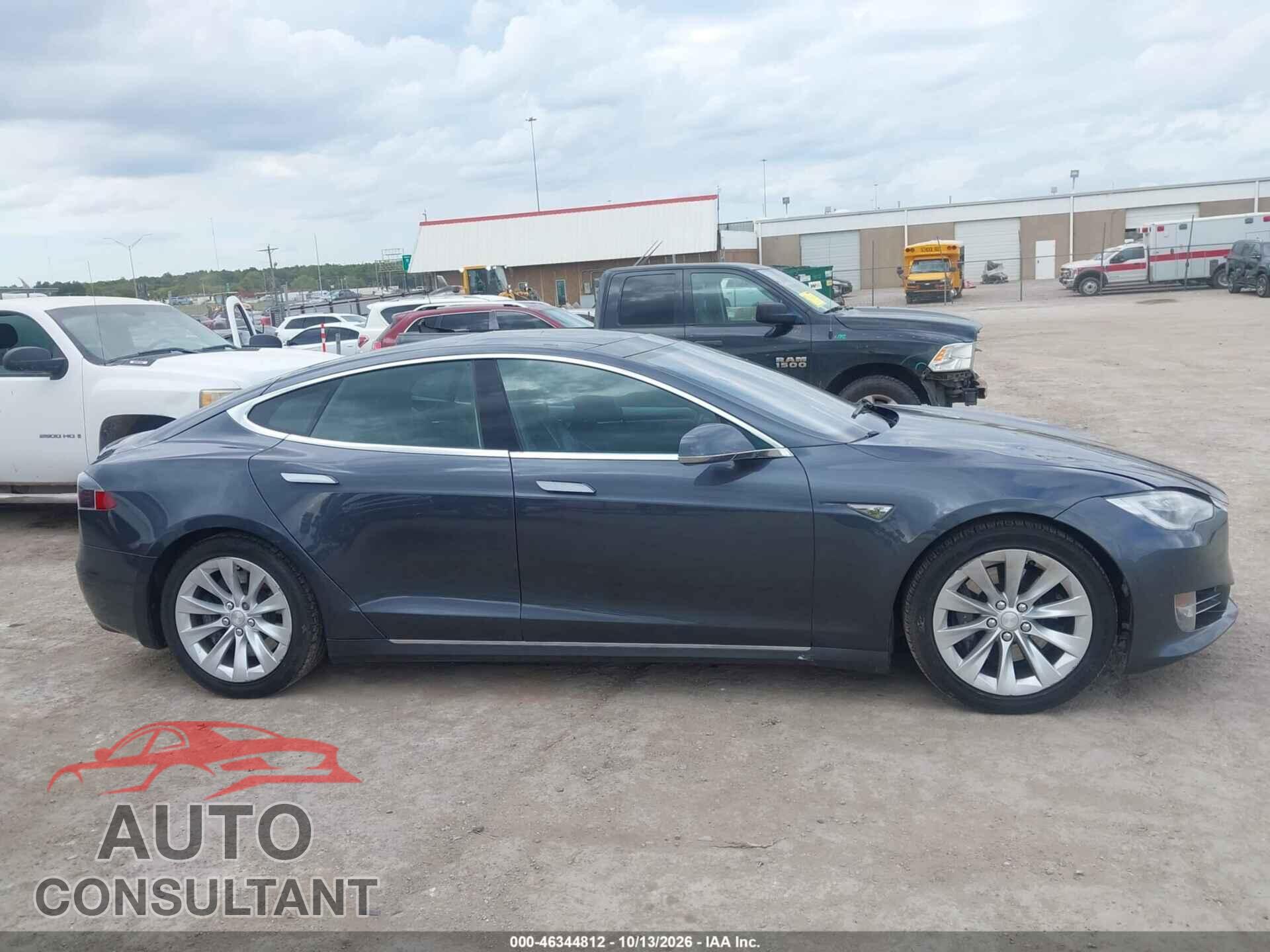TESLA MODEL S 2016 - 5YJSA1E2XGF157889