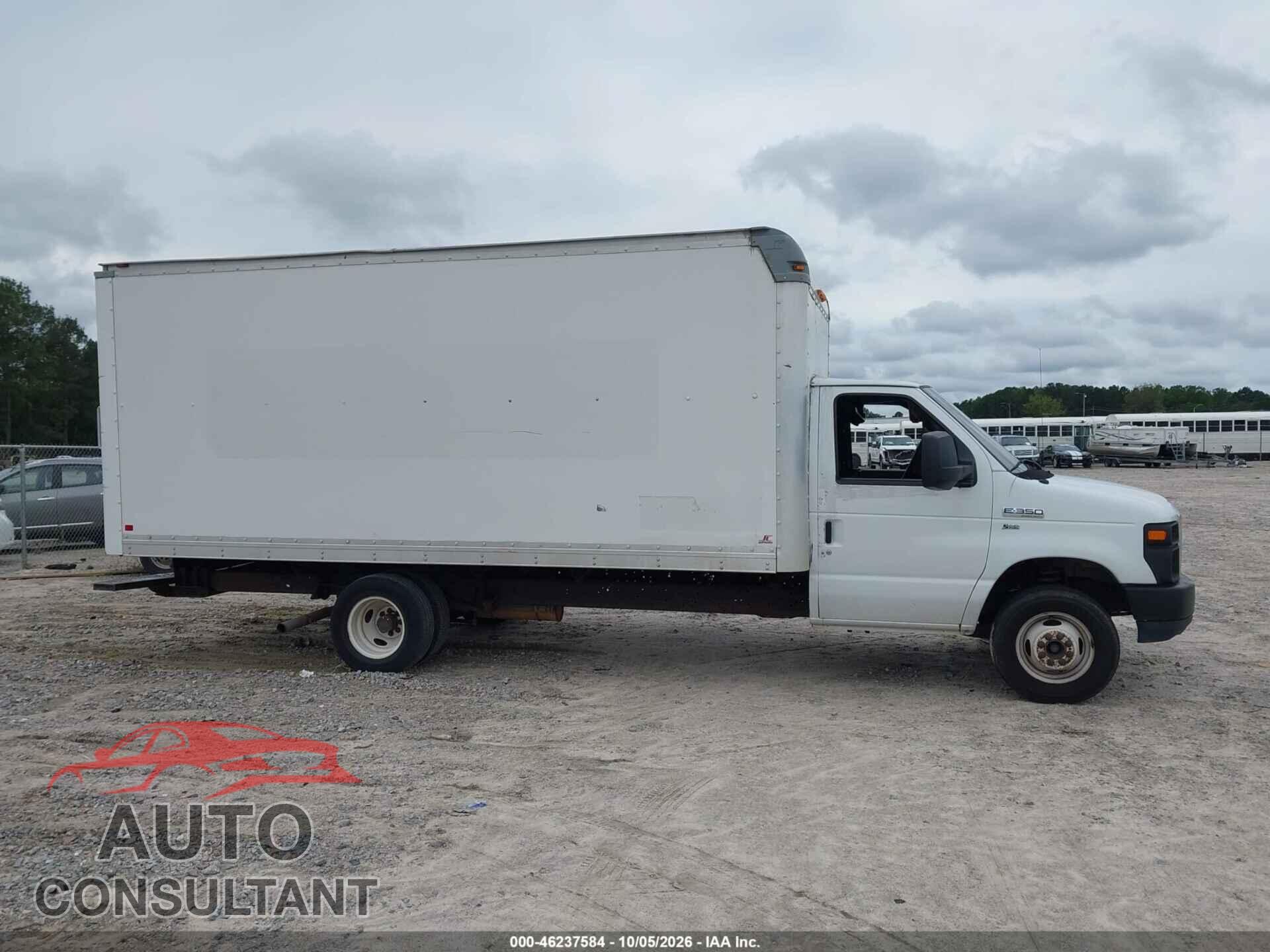 FORD E-350 CUTAWAY 2015 - 1FDWE3FL2FDA04692
