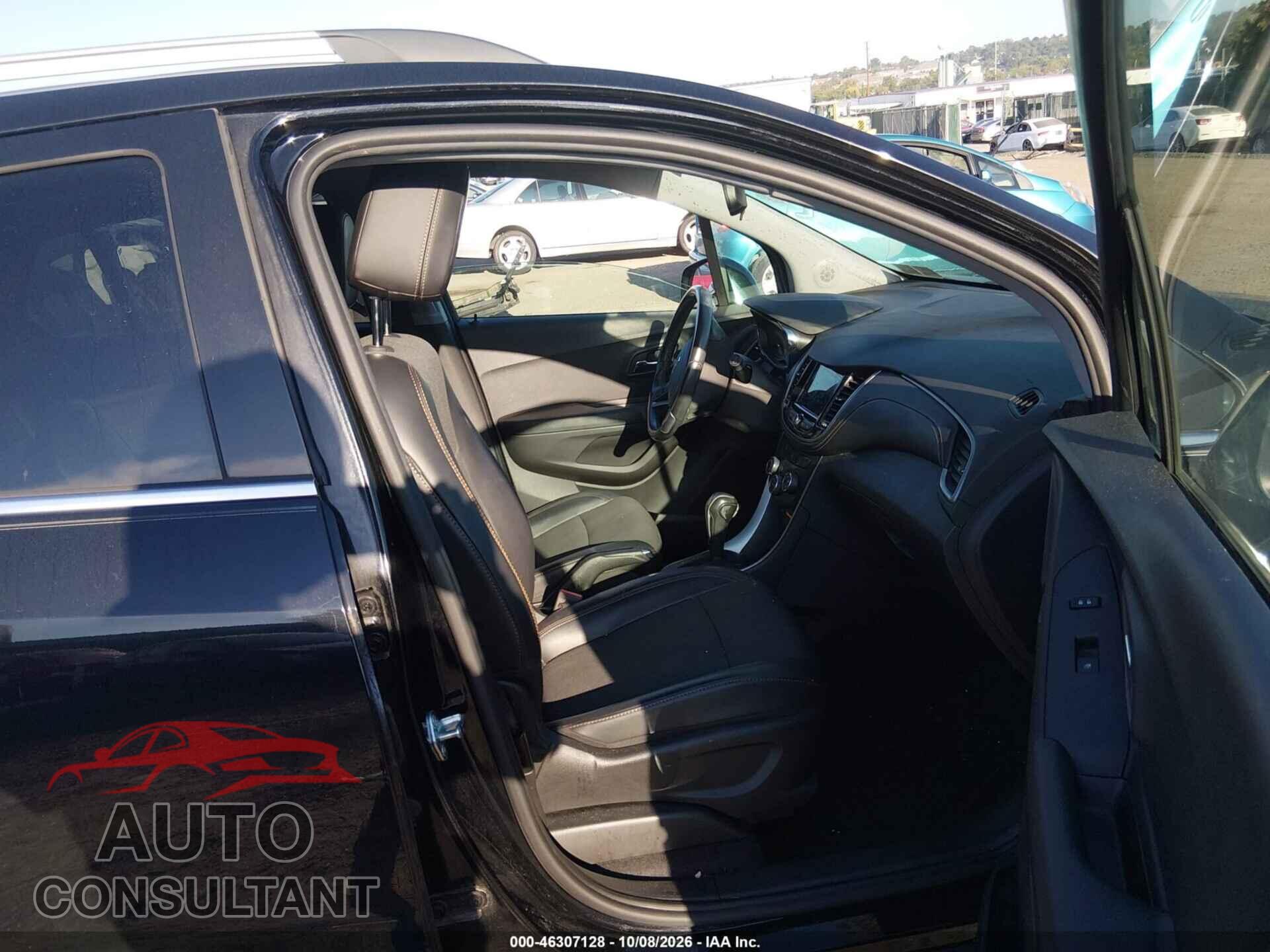 CHEVROLET TRAX 2019 - 3GNCJLSB3KL161885