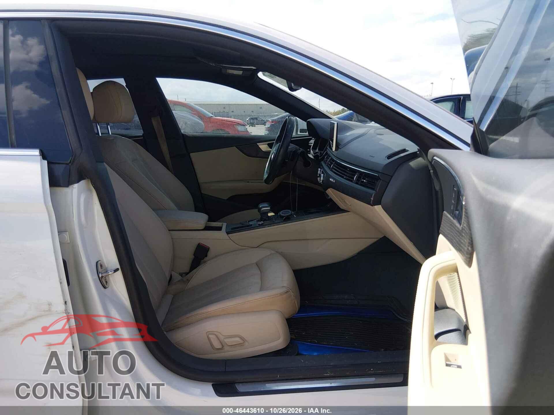AUDI A5 2018 - WAUCNCF52JA009178