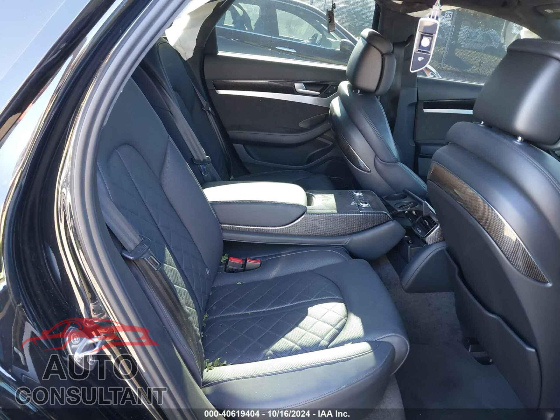 AUDI S8 2016 - WUAJ5AFD5GN900947