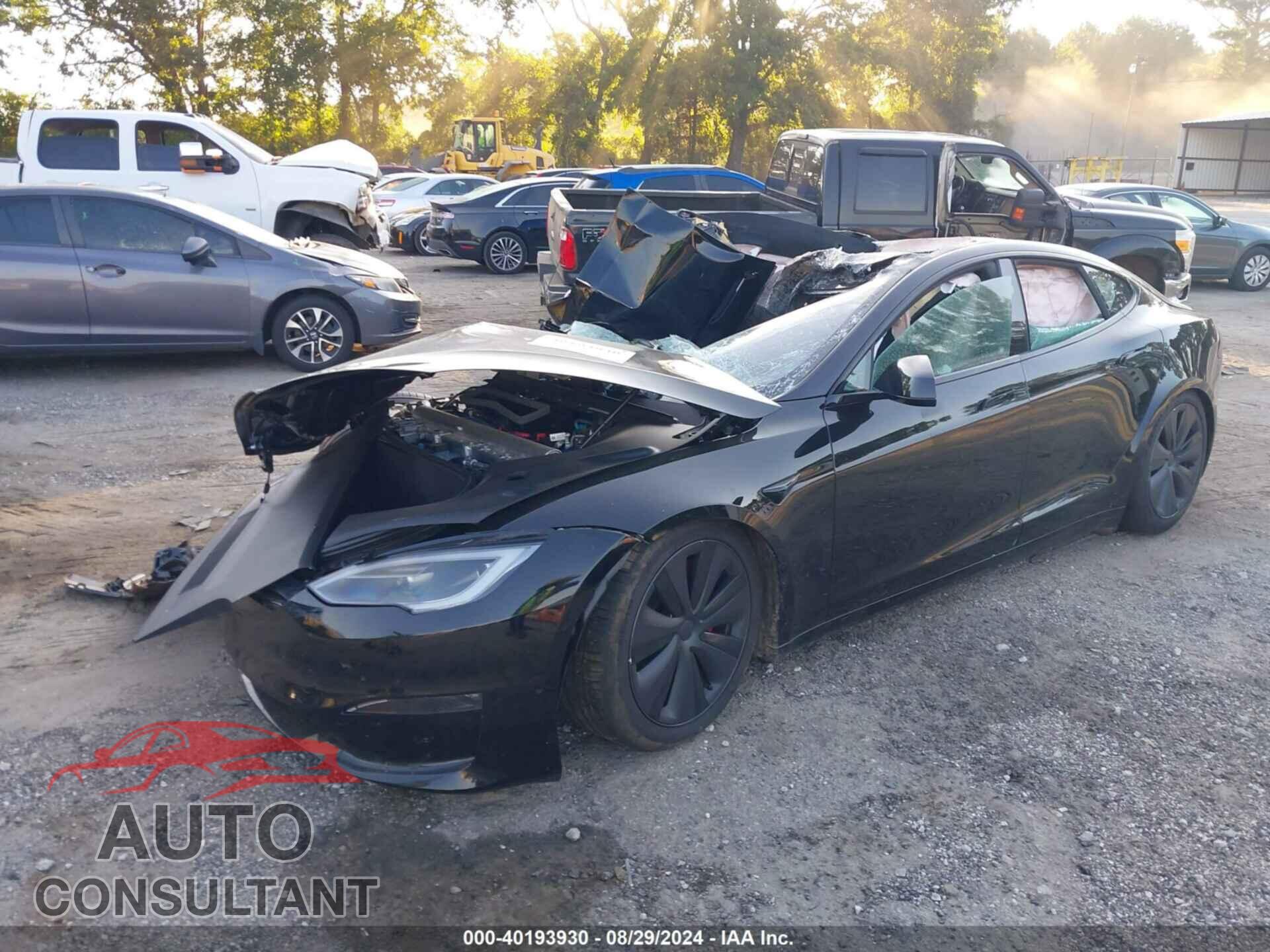 TESLA MODEL S 2024 - 5YJSA1E64RF533413