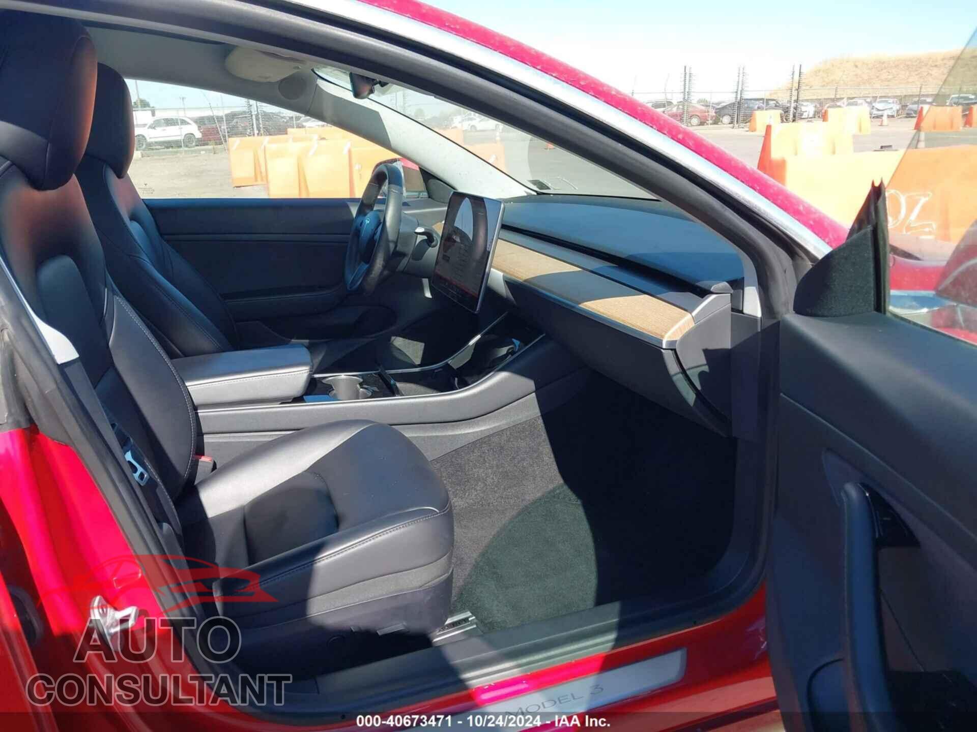 TESLA MODEL 3 2020 - 5YJ3E1EA0LF718708