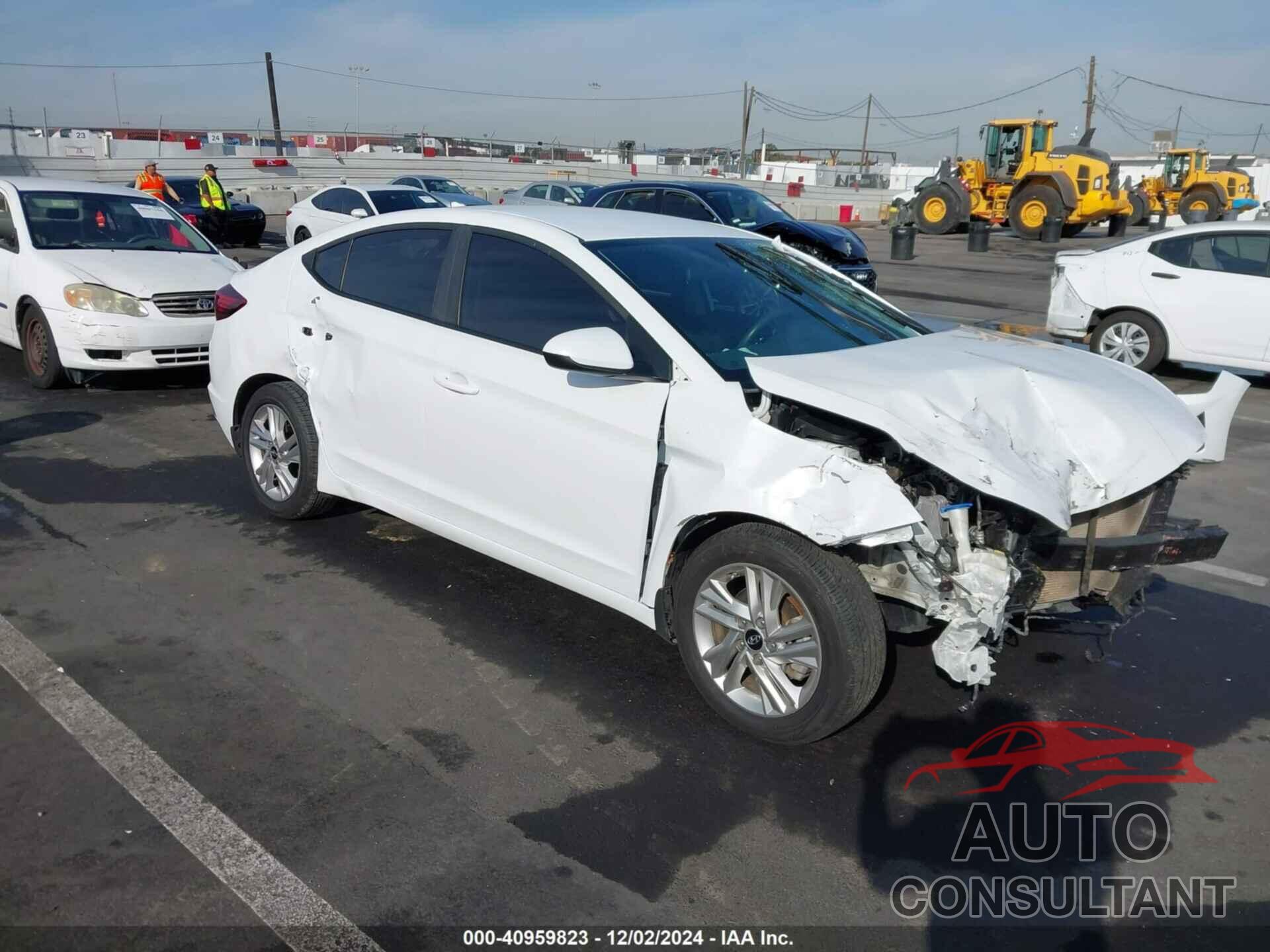 HYUNDAI ELANTRA 2019 - 5NPD84LF8KH488198