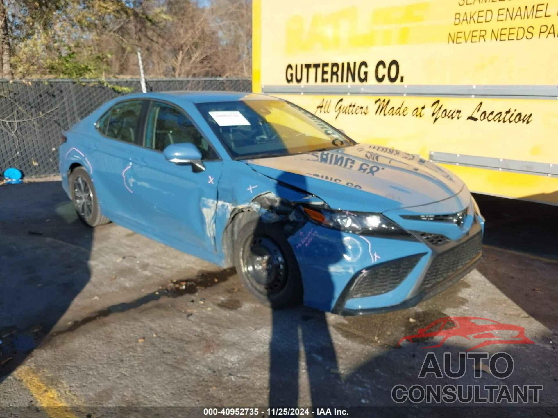 TOYOTA CAMRY 2024 - 4T1G11AK8RU235975