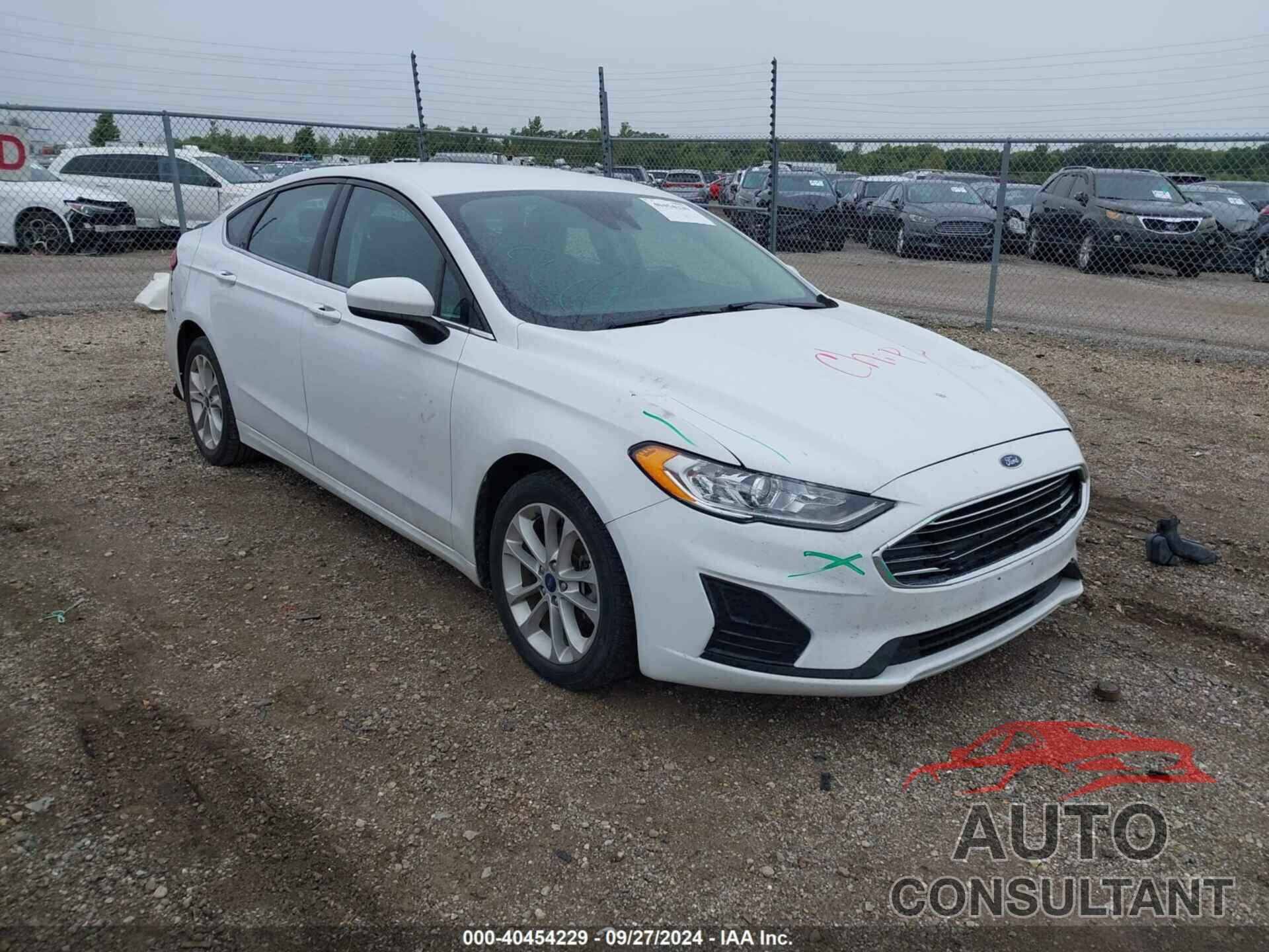 FORD FUSION 2020 - 3FA6P0LU6LR176808