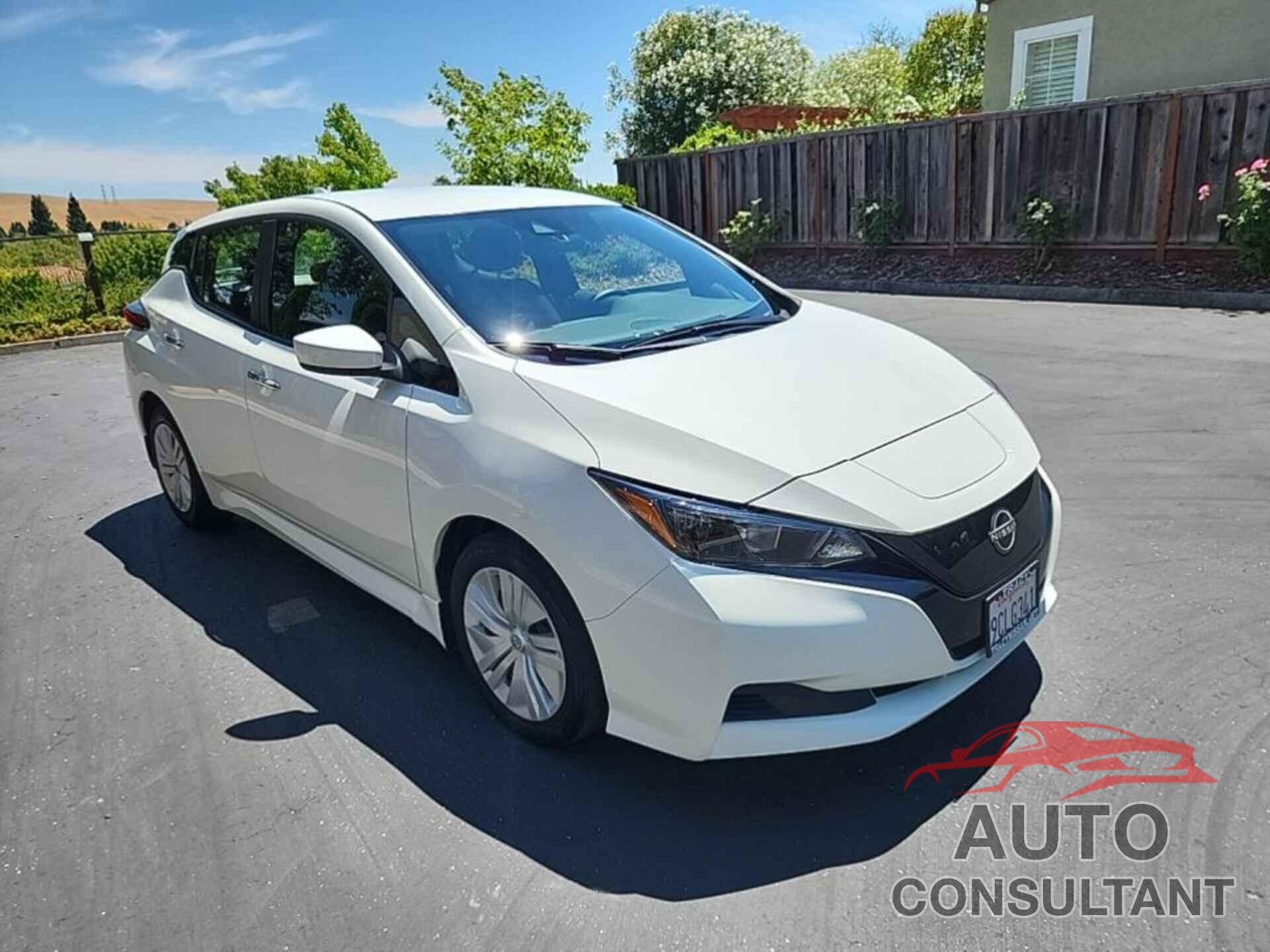 NISSAN LEAF 2023 - 1N4AZ1BV5PC550575