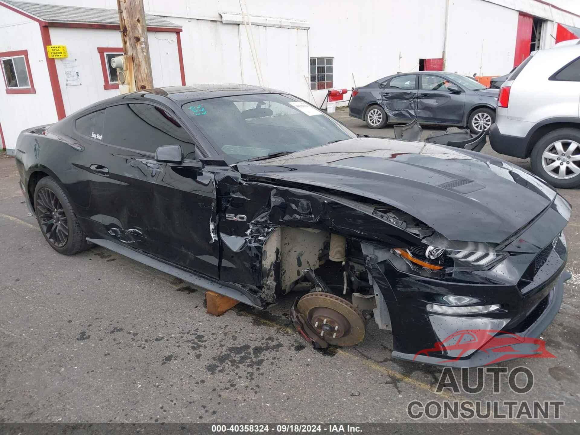 FORD MUSTANG 2018 - 1FA6P8CF5J5109388