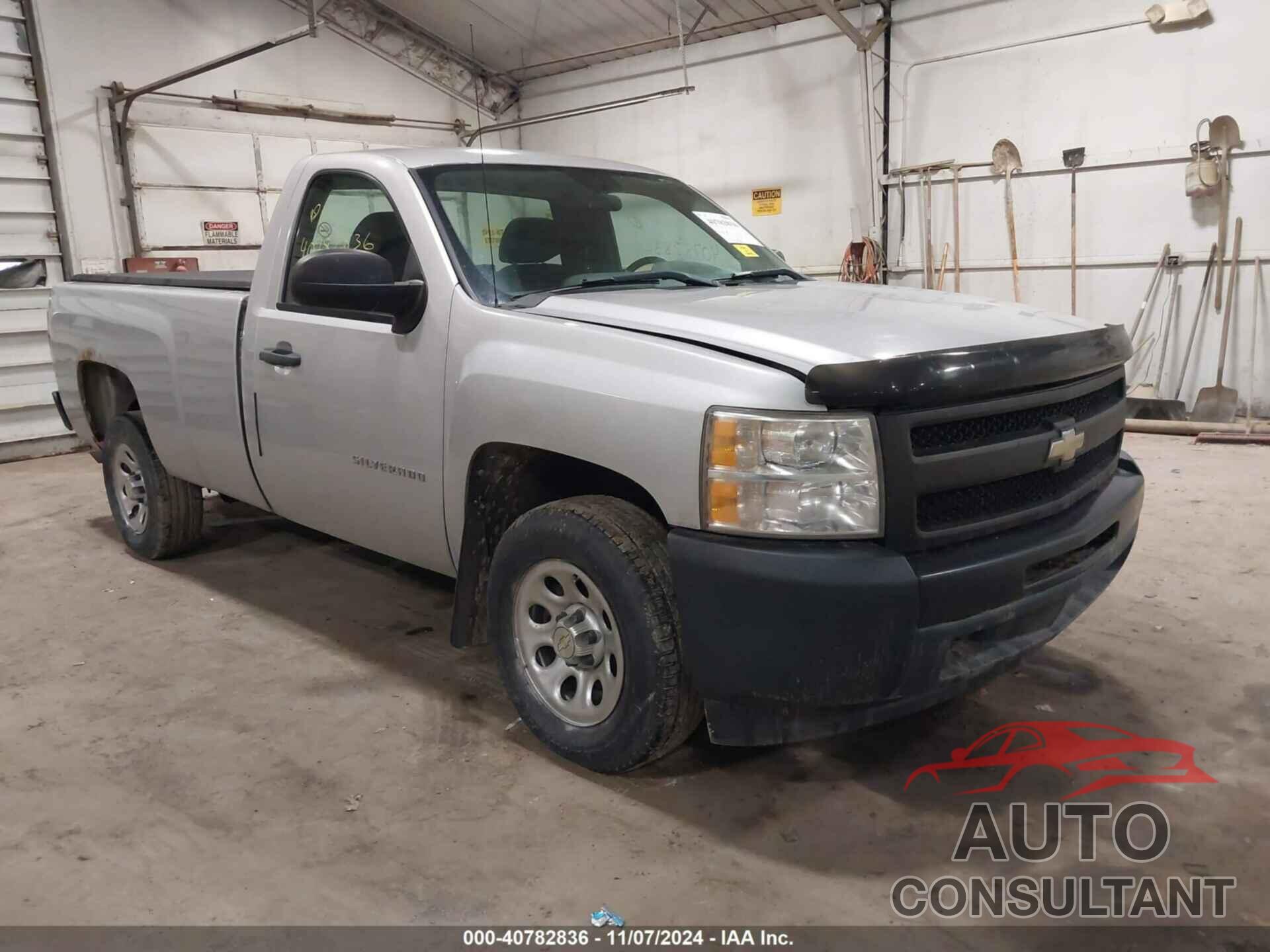 CHEVROLET SILVERADO 1500 2011 - 1GCNCPEX6BZ284339