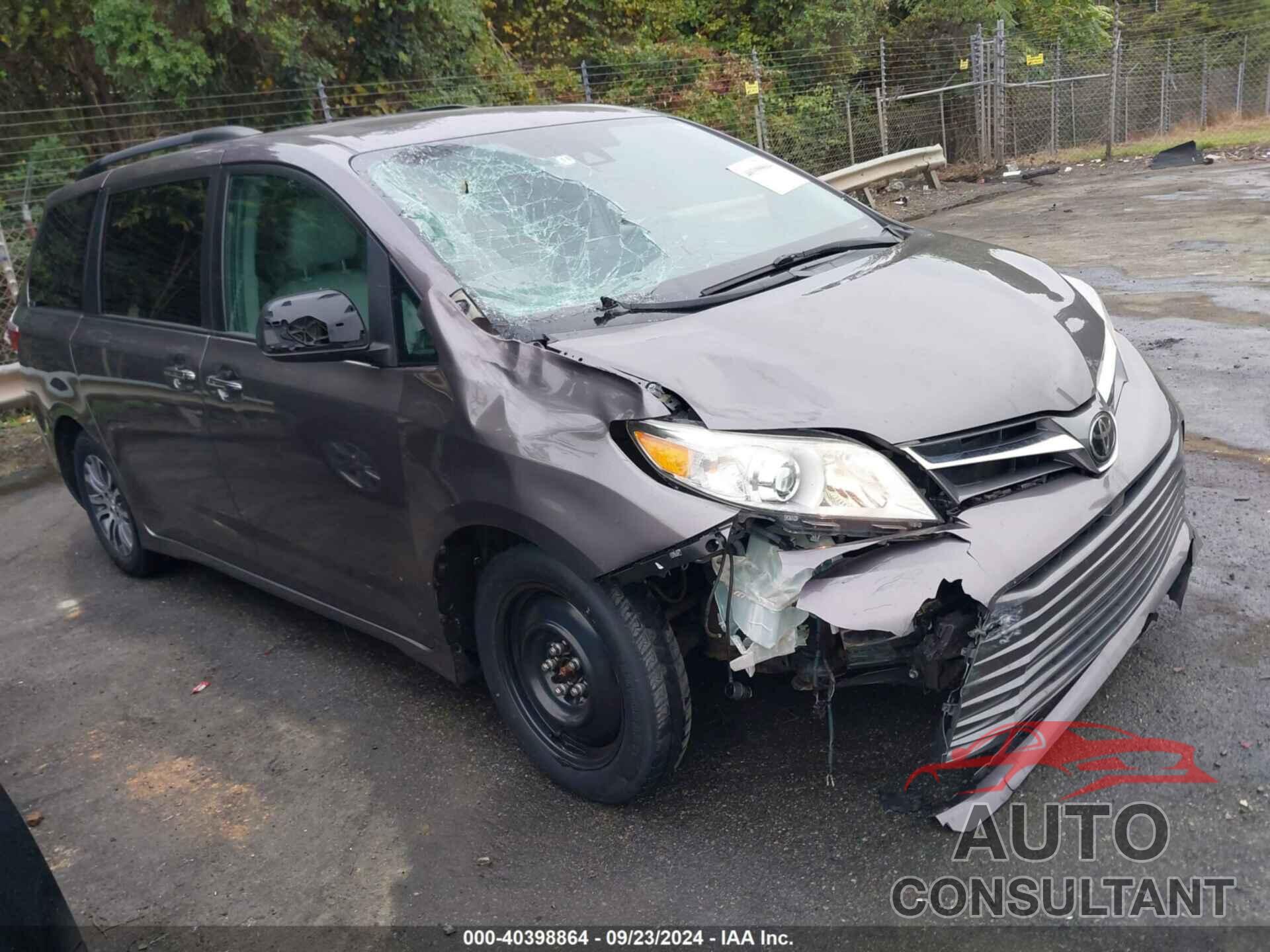 TOYOTA SIENNA 2019 - 5TDYZ3DCXKS993053