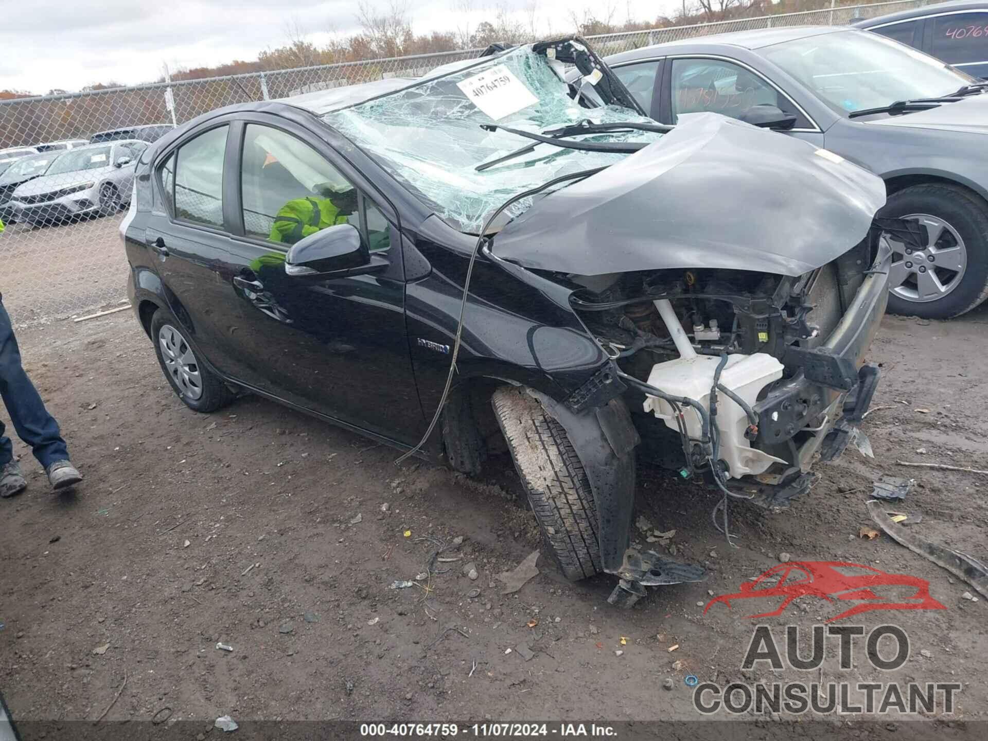 TOYOTA PRIUS C 2013 - JTDKDTB34D1550694