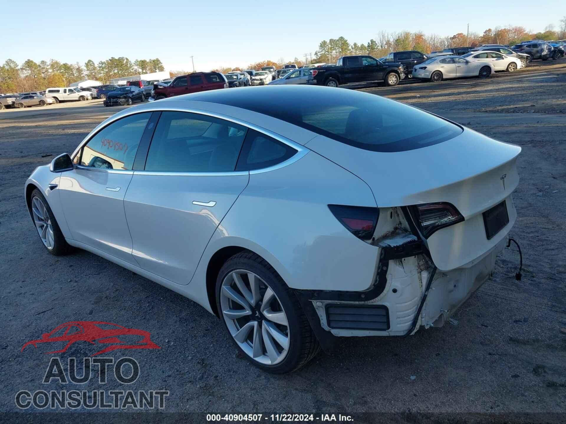 TESLA MODEL 3 2019 - 5YJ3E1EB7KF477771