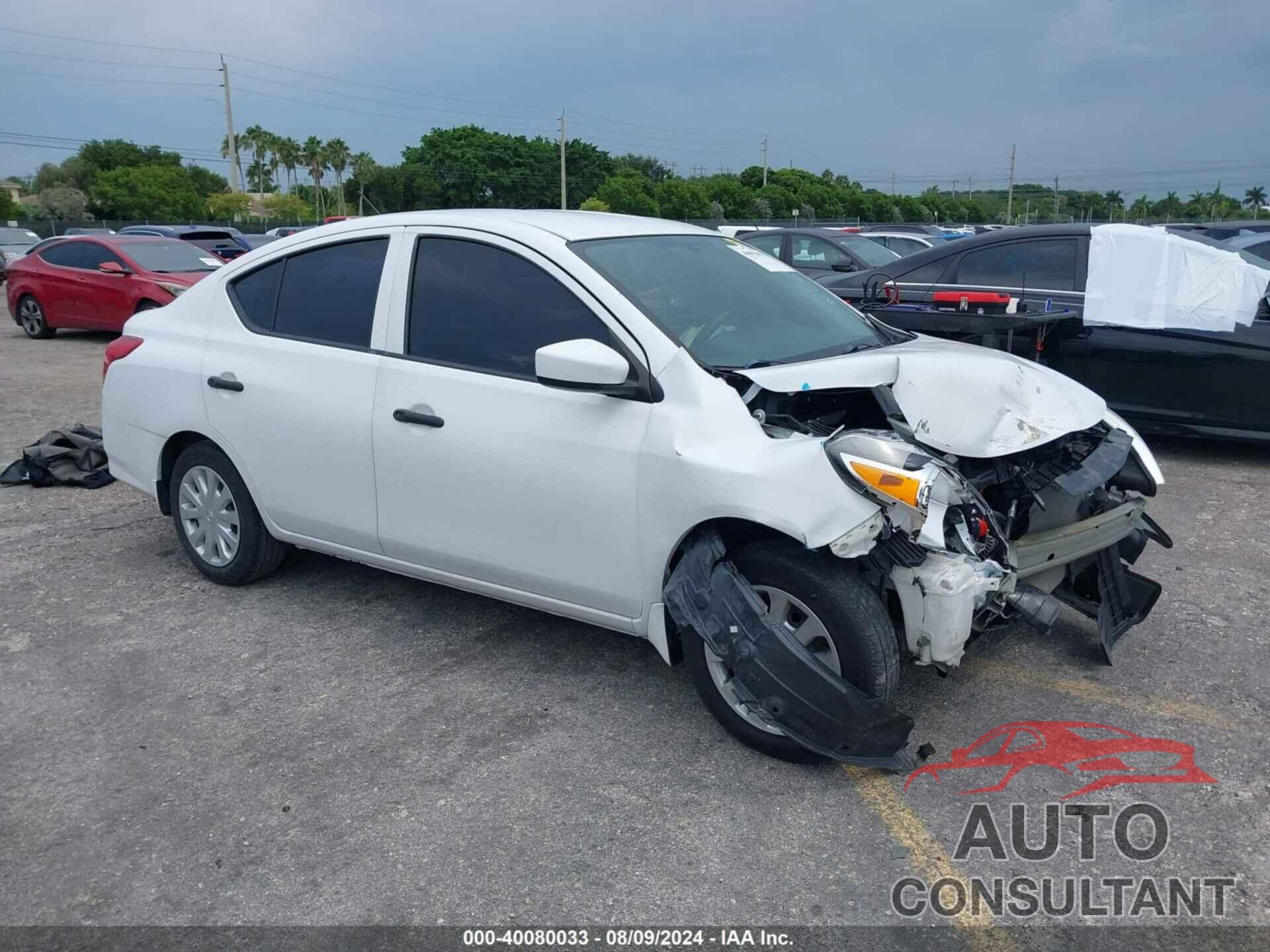 NISSAN VERSA 2019 - 3N1CN7AP0KL874800