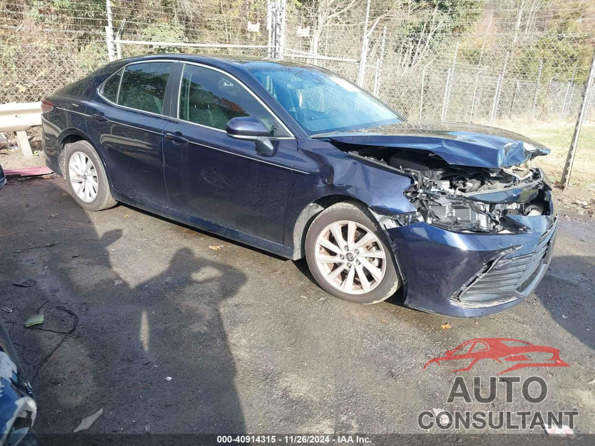 TOYOTA CAMRY 2021 - 4T1C11AK5MU513108