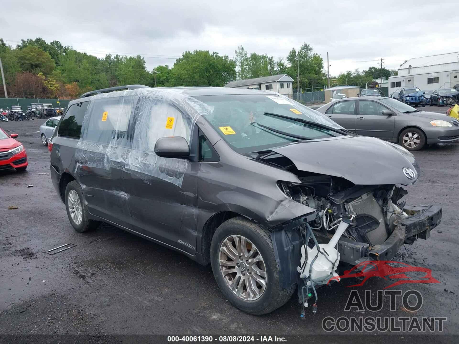 TOYOTA SIENNA 2017 - 5TDYZ3DCXHS815474