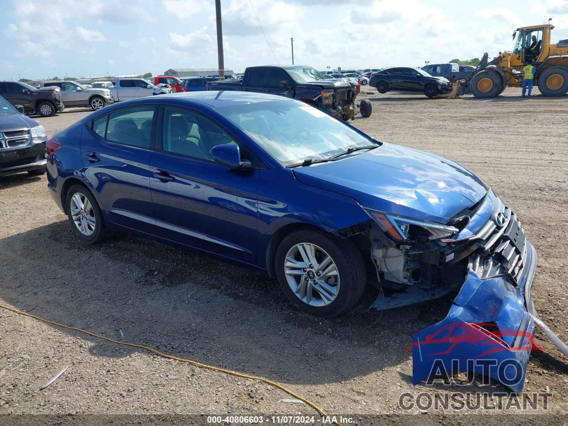 HYUNDAI ELANTRA 2020 - 5NPD84LF0LH575255