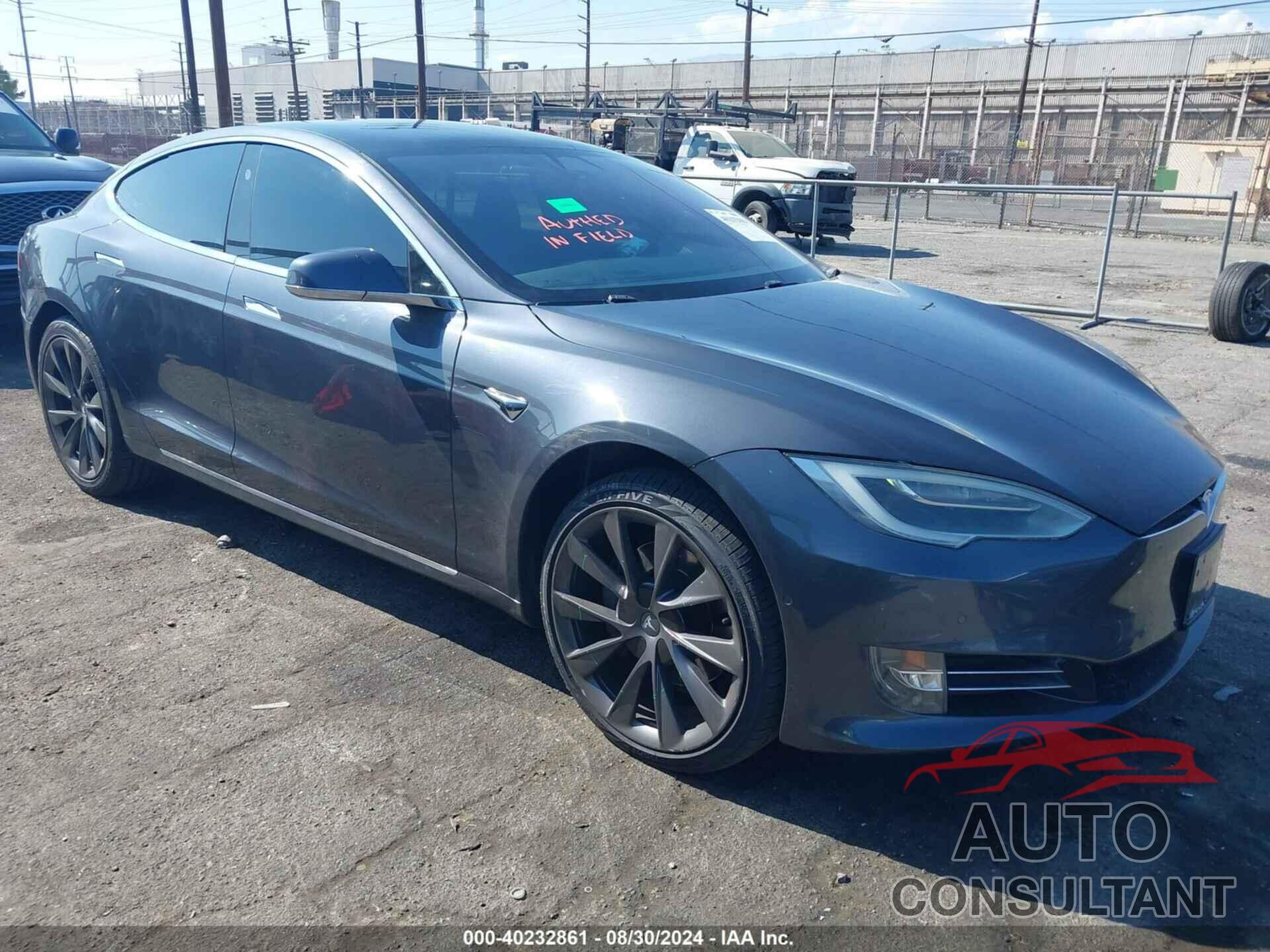 TESLA MODEL S 2018 - 5YJSA1E28JF270358