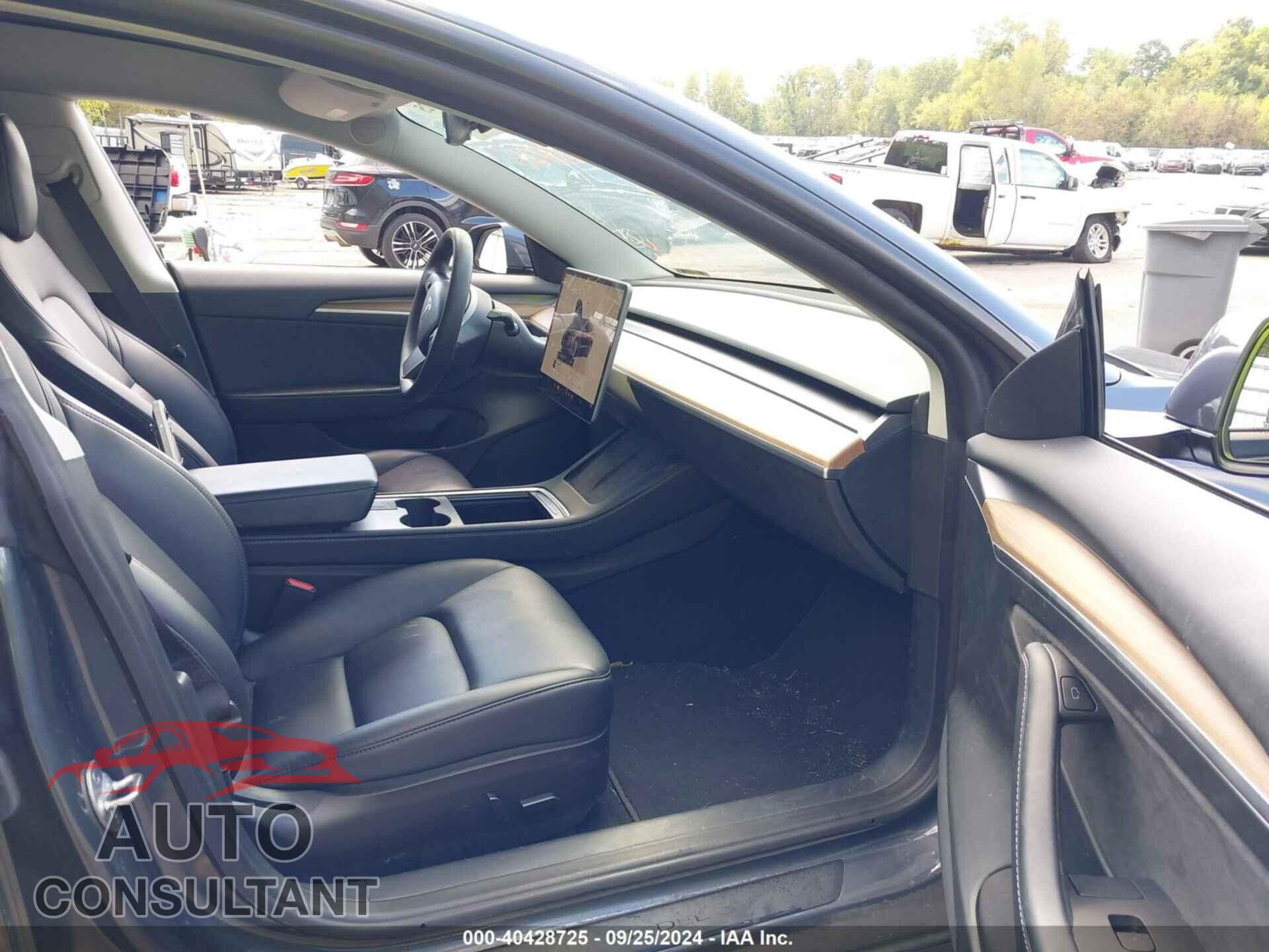 TESLA MODEL 3 2022 - 5YJ3E1EB5NF264967