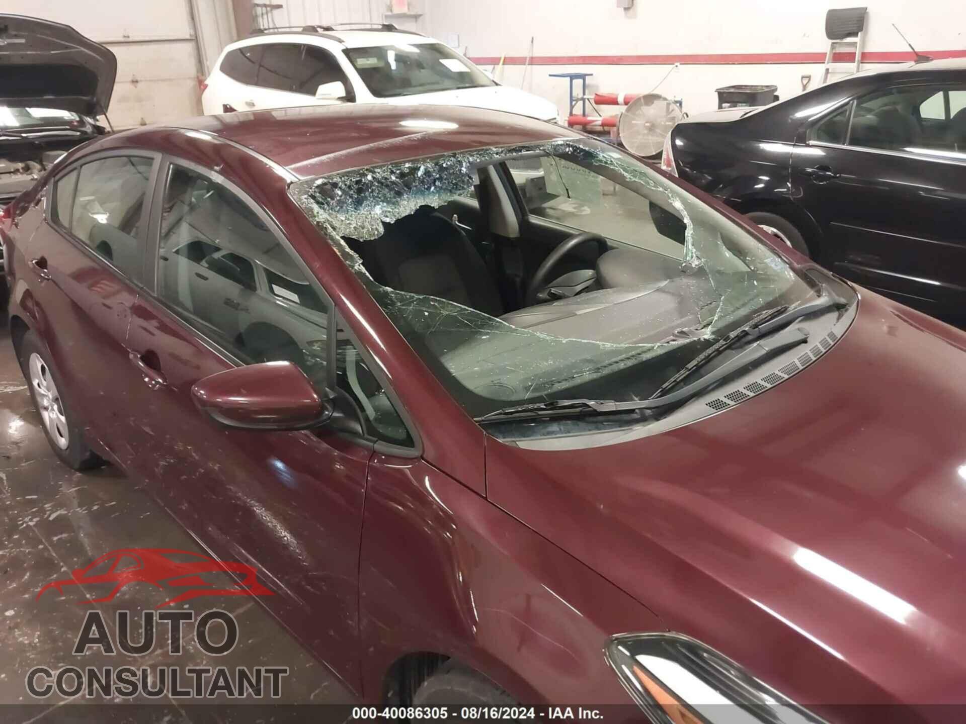 KIA FORTE 2017 - 3KPFL4A74HE140284