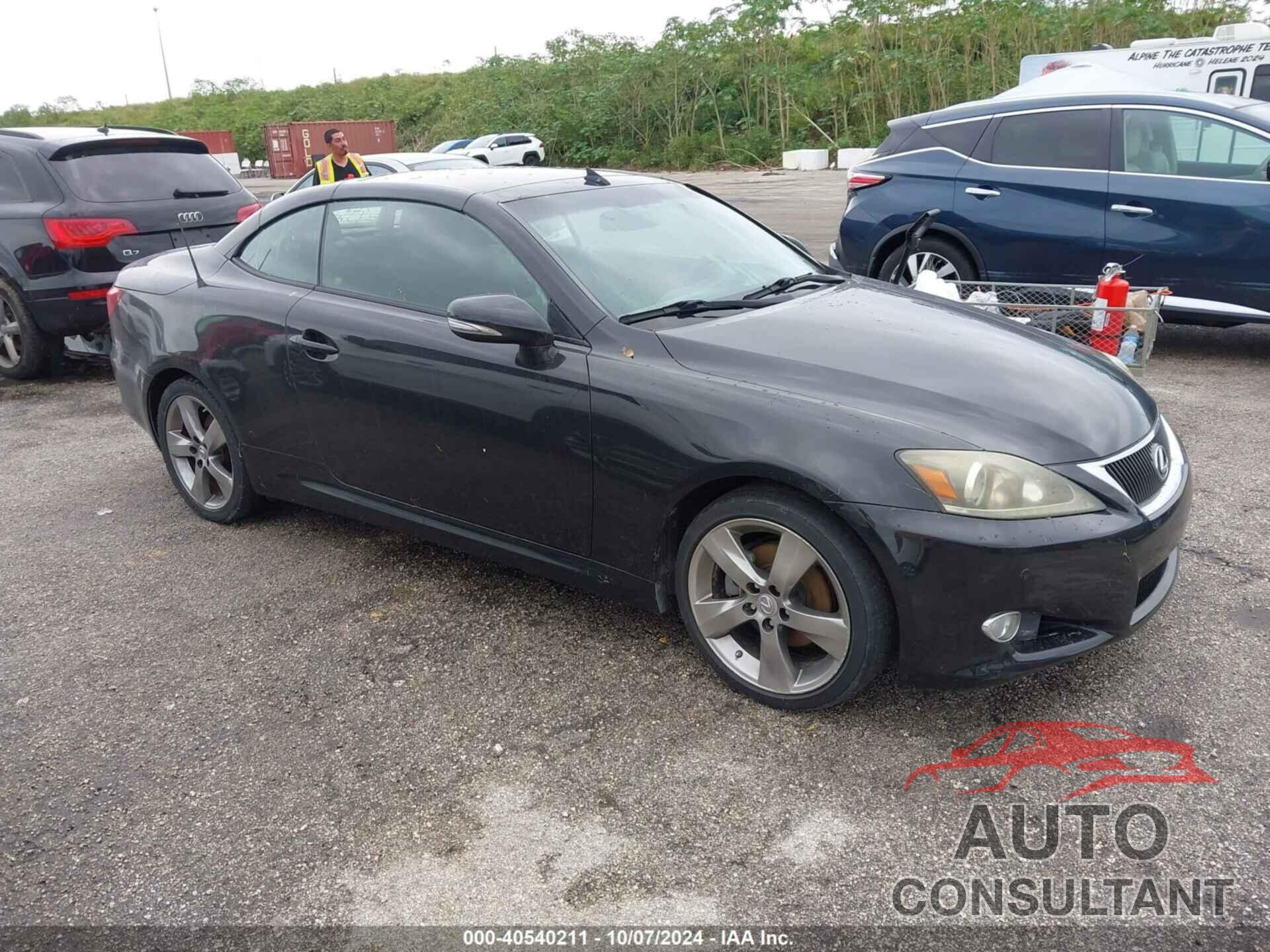 LEXUS IS 250C 2011 - JTHFF2C26B2519688