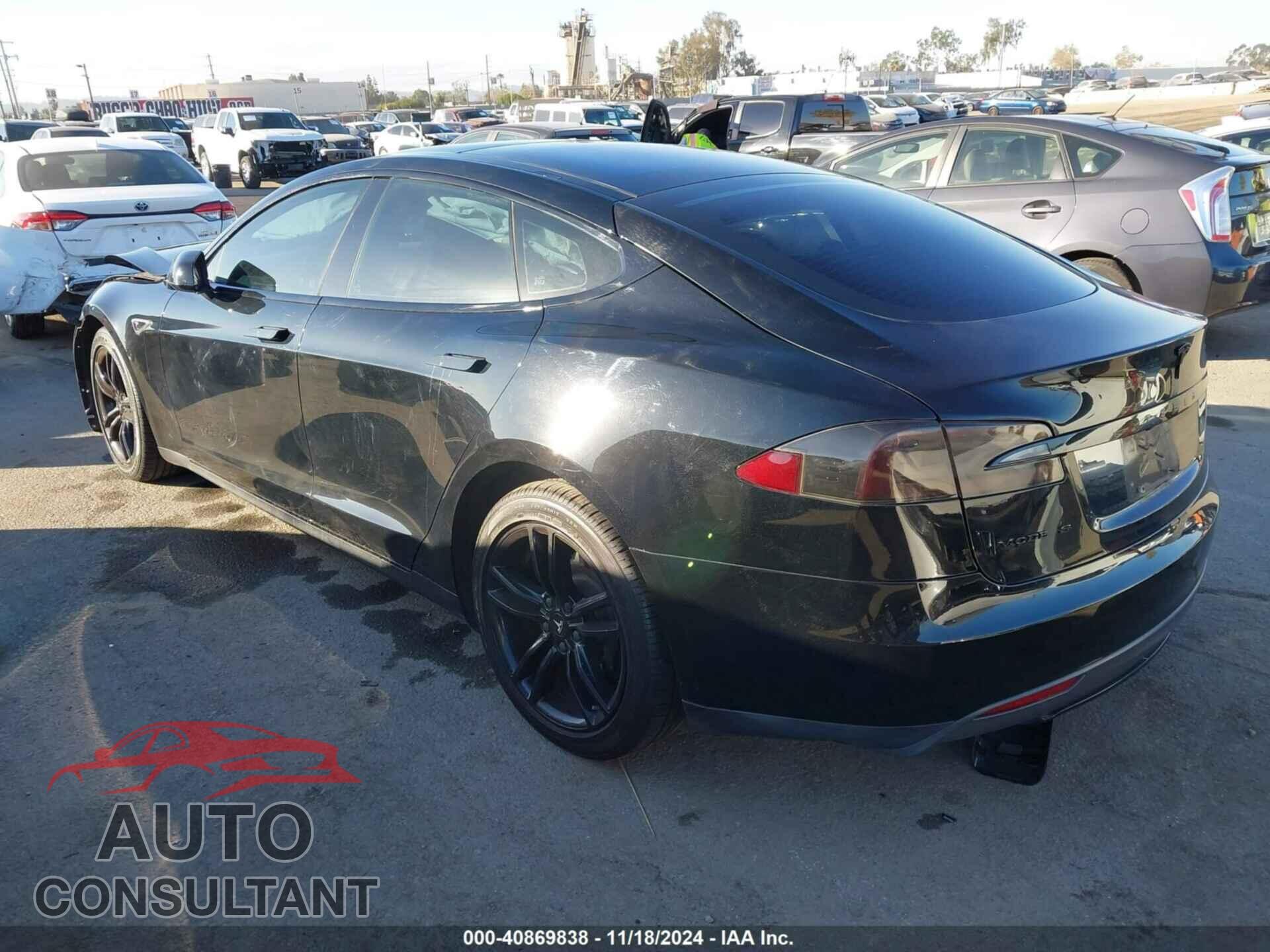 TESLA MODEL S 2013 - 5YJSA1AC3DFP10599