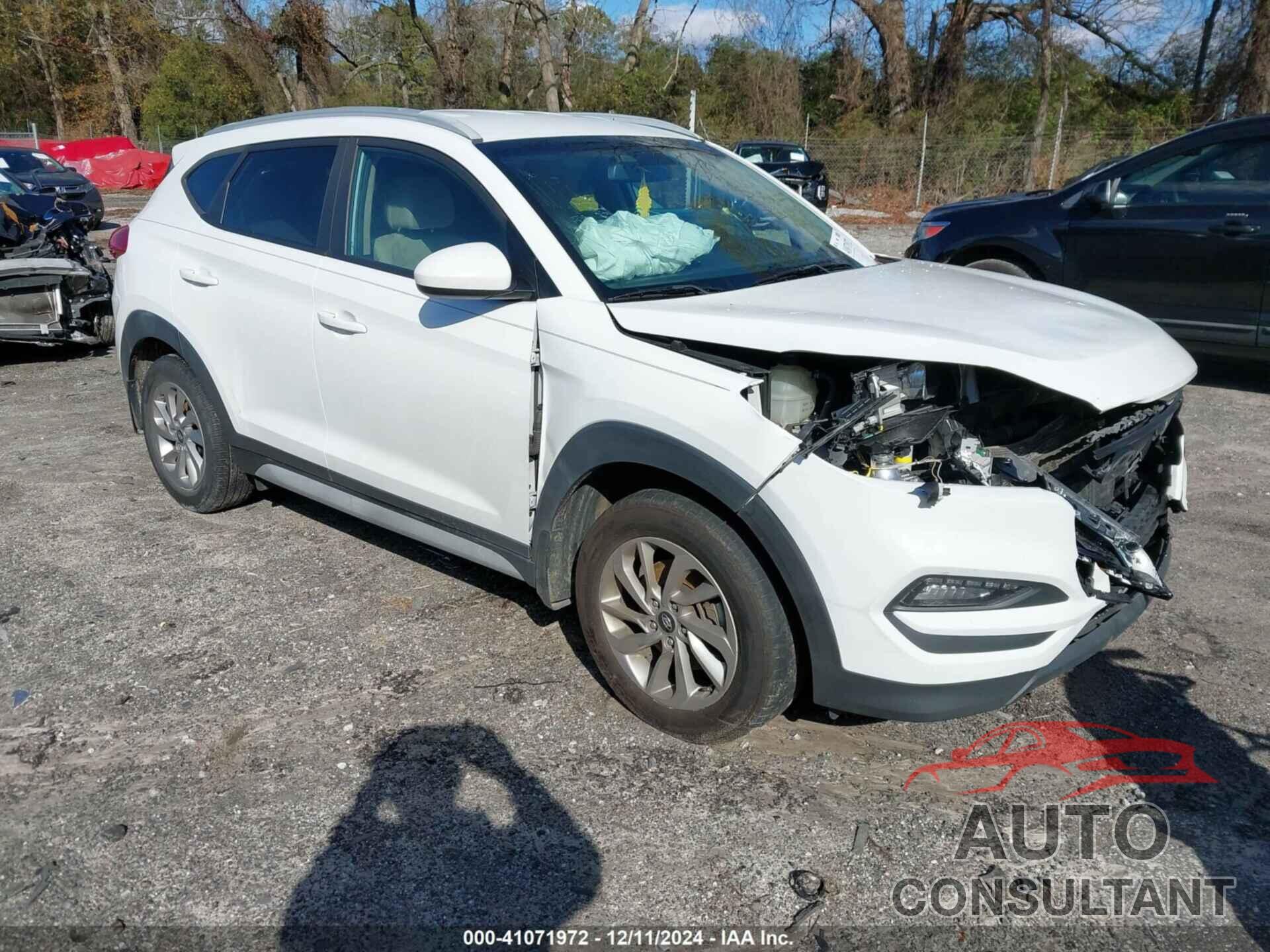 HYUNDAI TUCSON 2017 - KM8J33A40HU402826