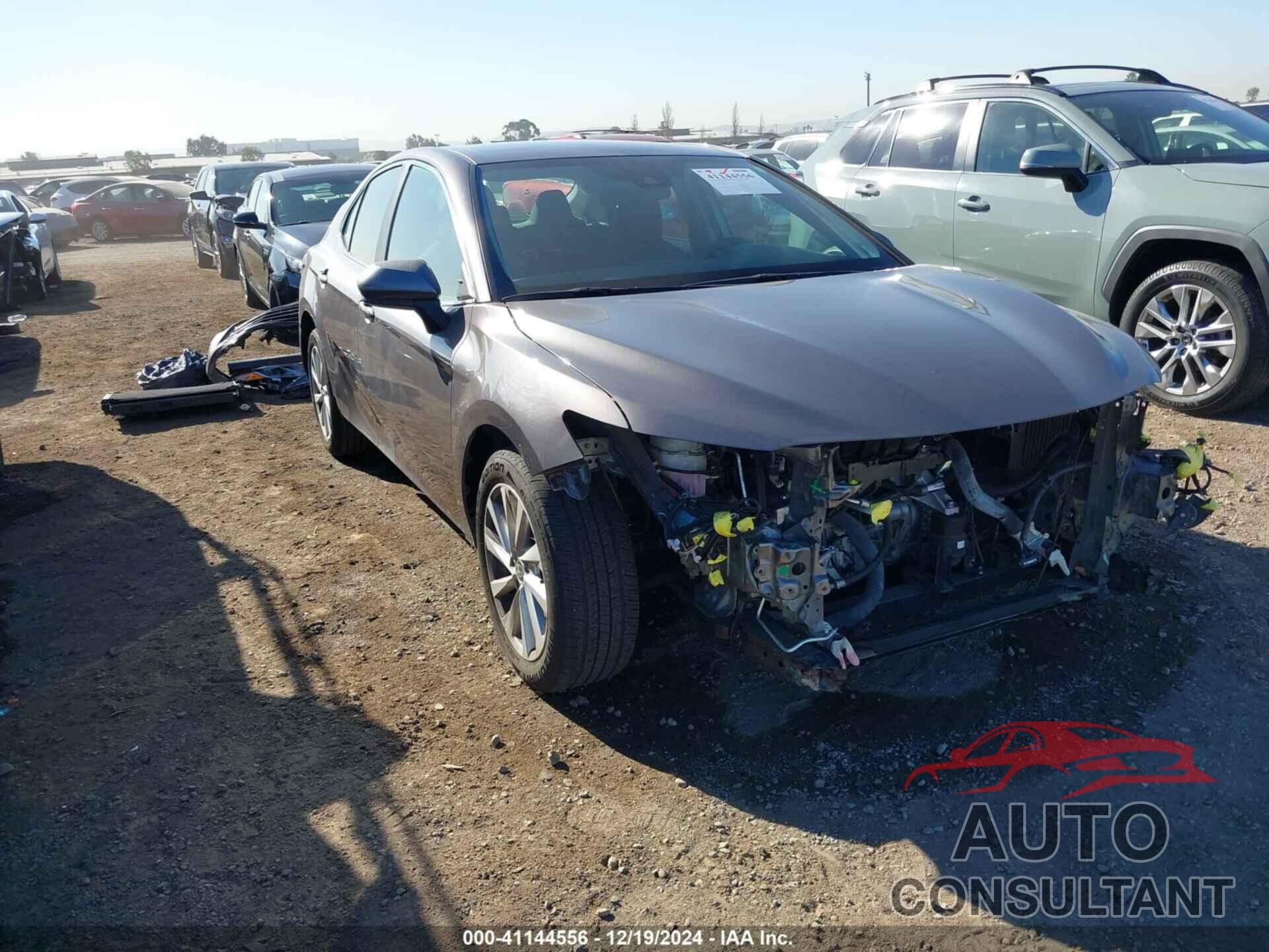 TOYOTA CAMRY 2023 - 4T1C11AKXPU770673