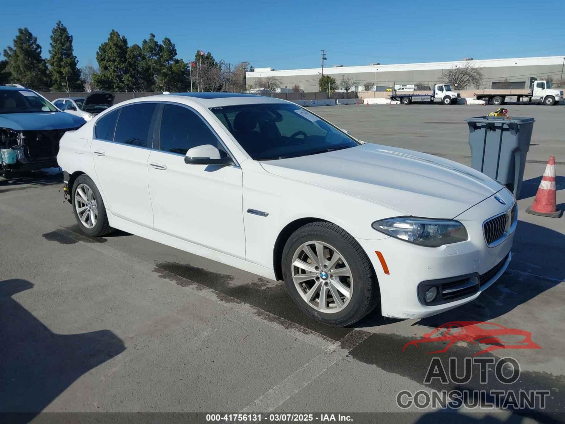 BMW 528I 2015 - WBA5A5C5XFD523340