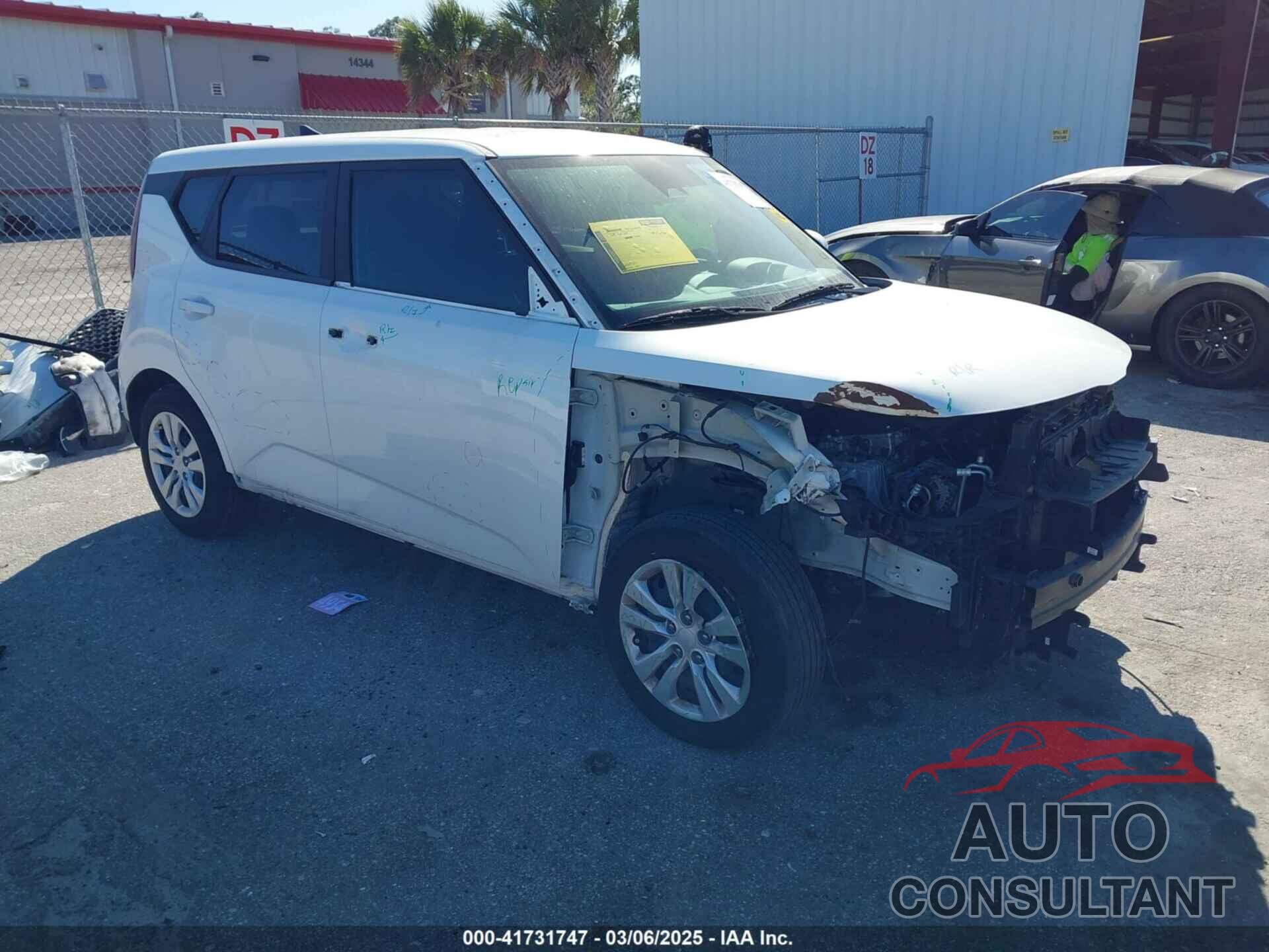 KIA SOUL 2023 - KNDJ23AU0P7858524