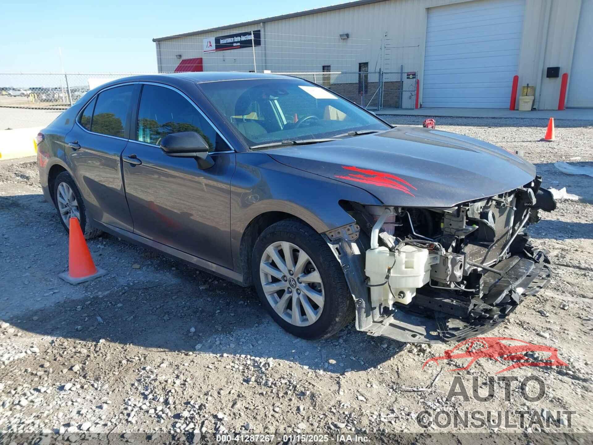 TOYOTA CAMRY 2019 - 4T1B11HK6KU725319