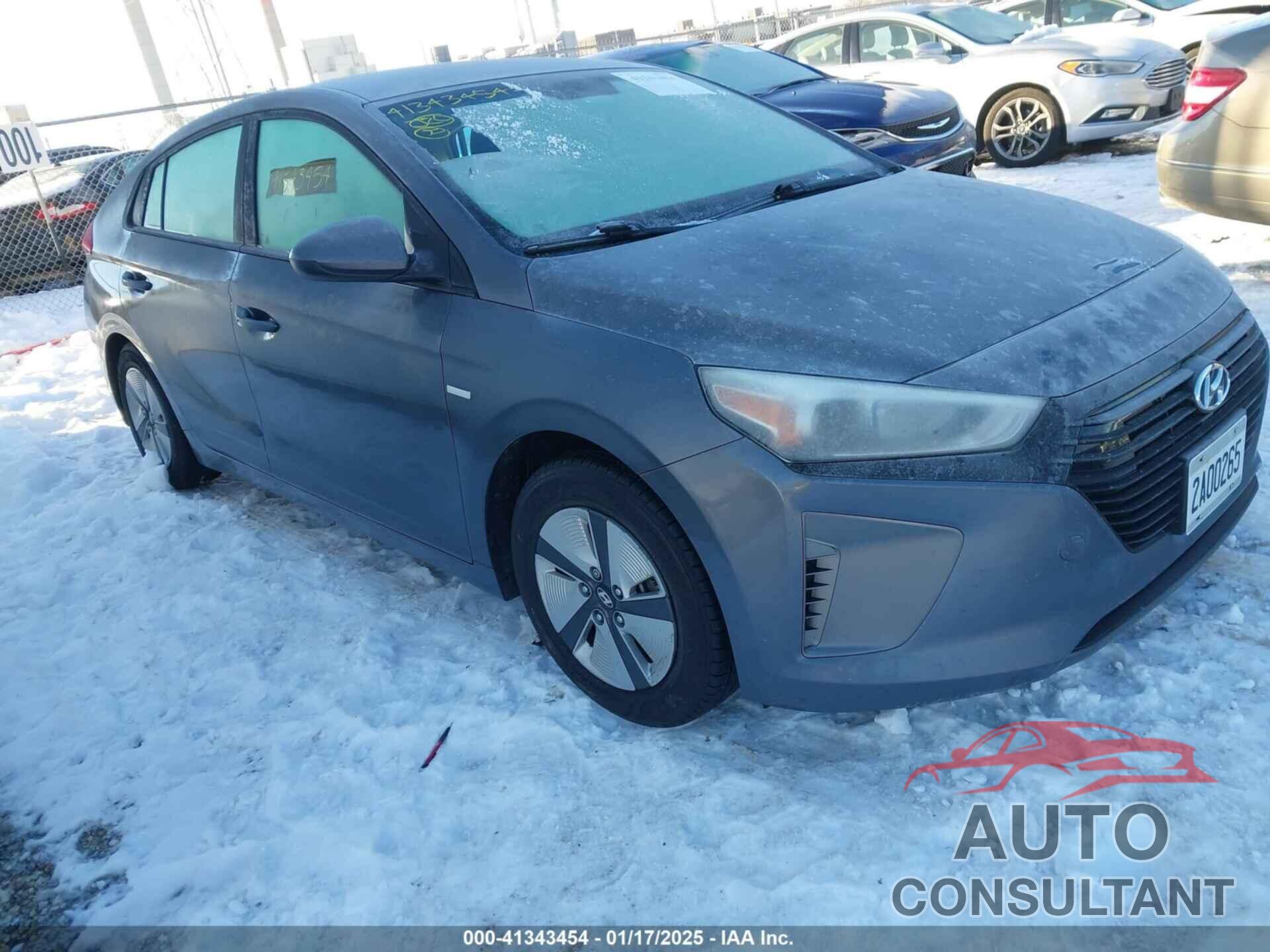 HYUNDAI IONIQ HYBRID 2017 - KMHC65LC4HU058045