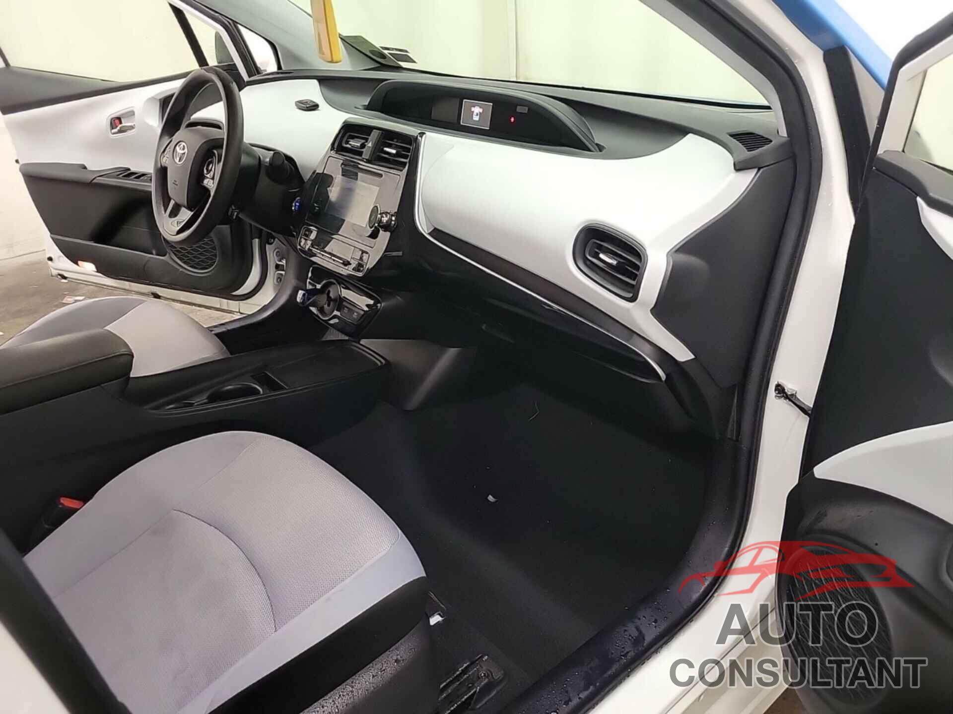 TOYOTA PRIUS 2019 - JTDKARFU7K3071606