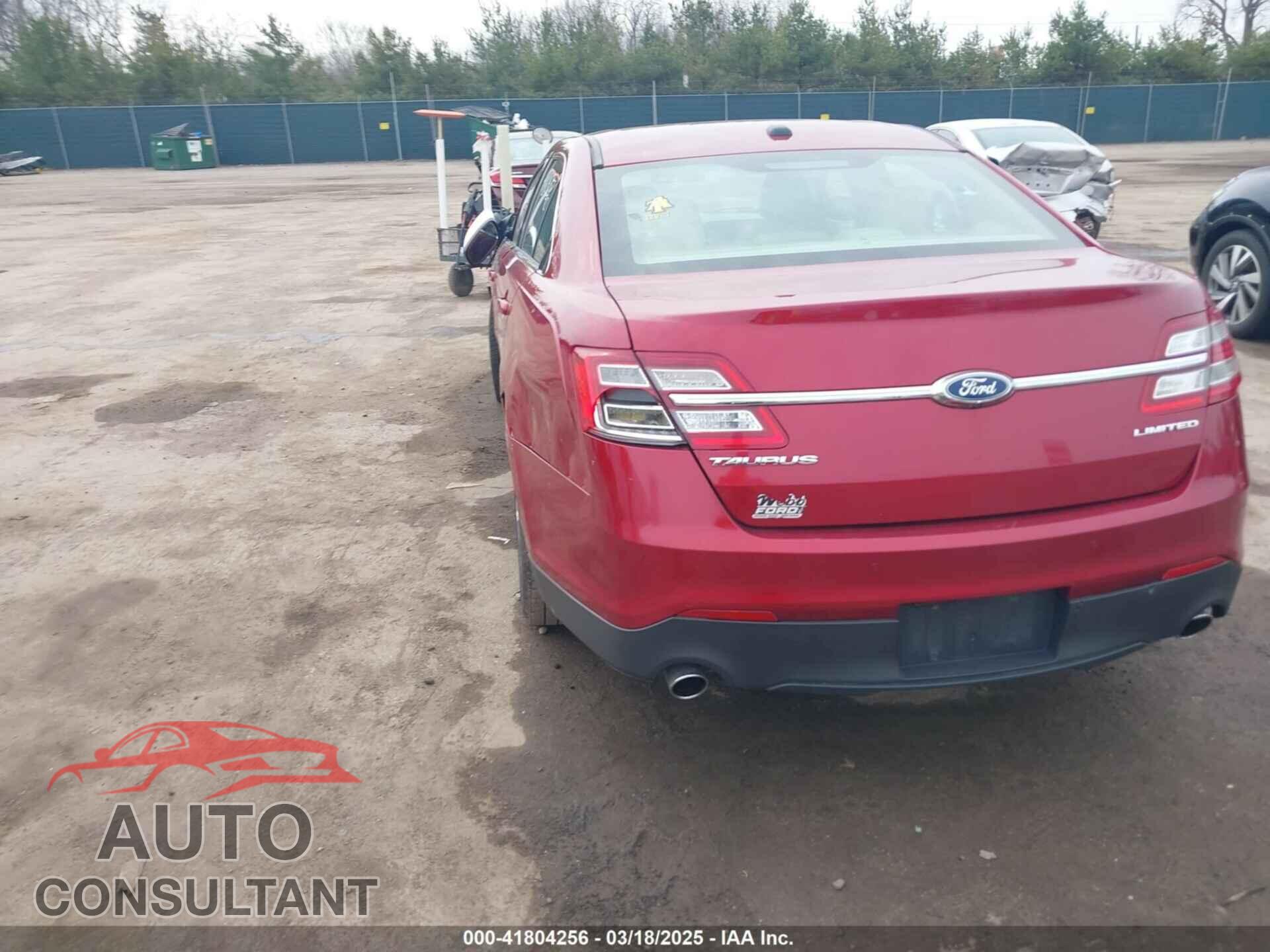 FORD TAURUS 2018 - 1FAHP2F84JG130238
