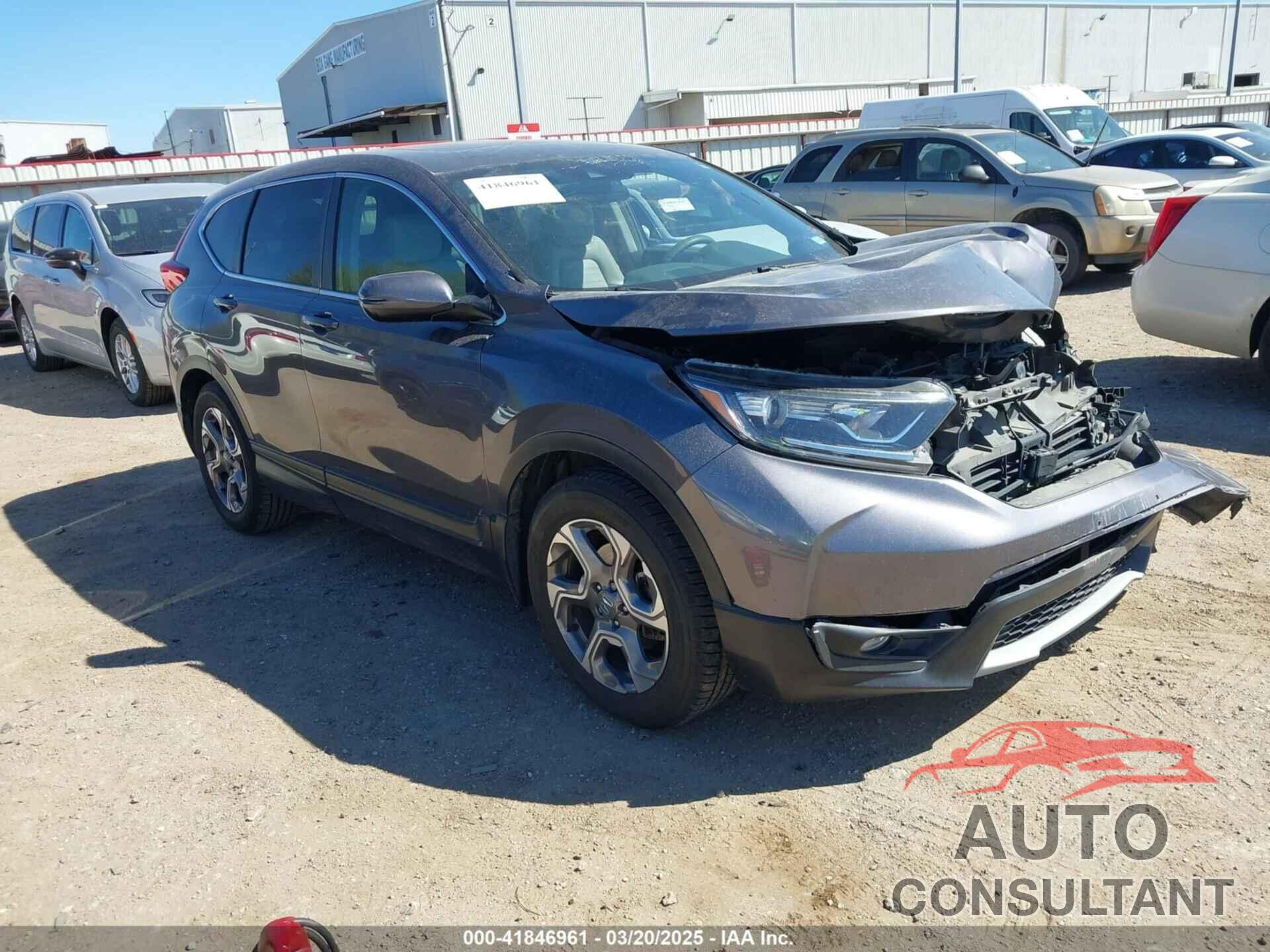 HONDA CR-V 2018 - 7FARW1H59JE043898