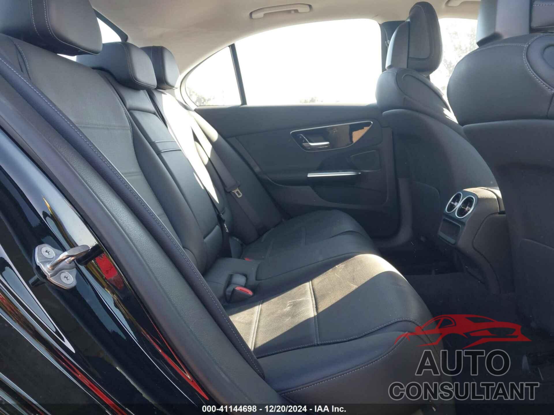 MERCEDES-BENZ C 300 2022 - W1KAF4GB9NR045044