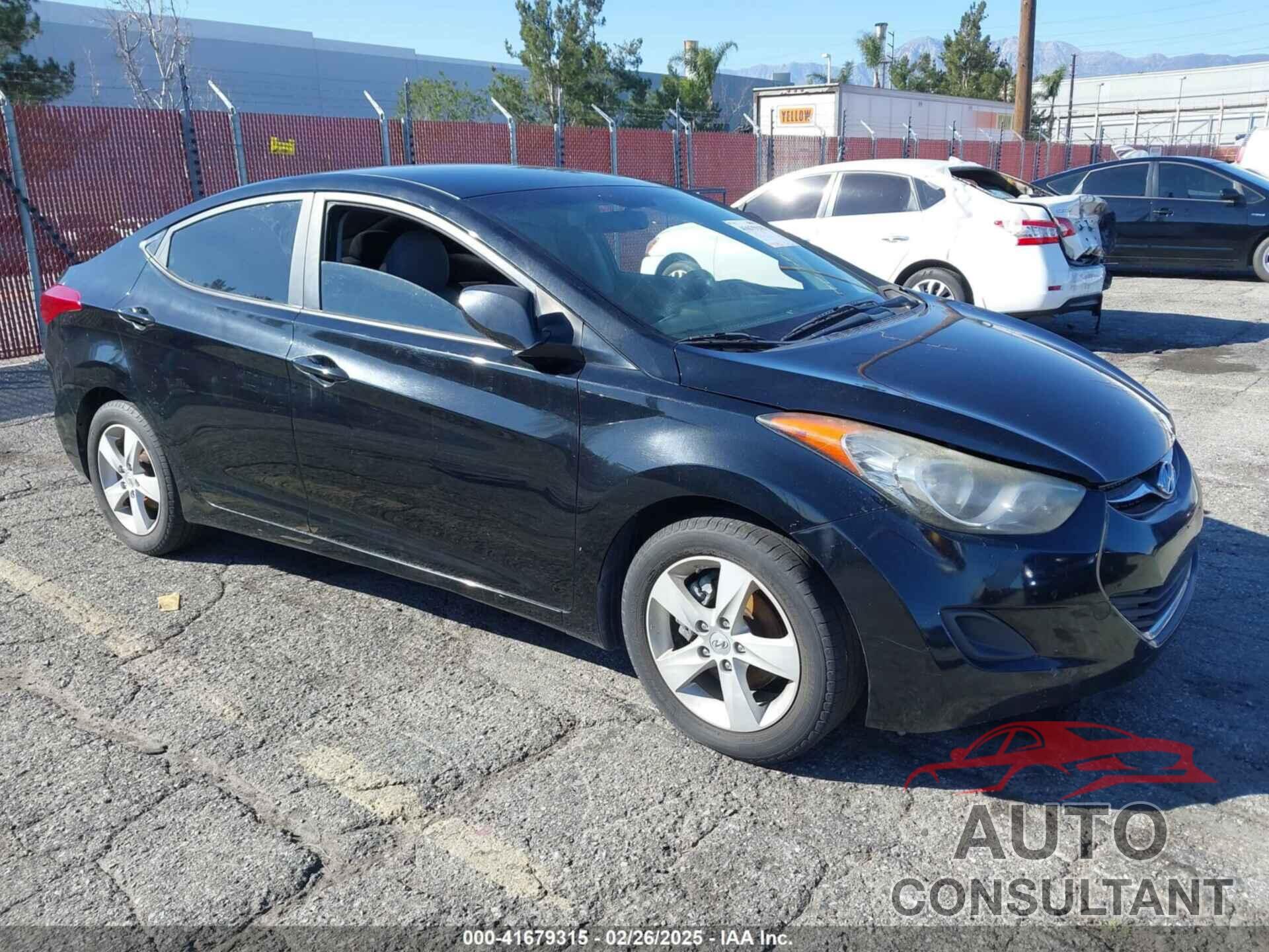 HYUNDAI ELANTRA 2011 - 5NPDH4AE7BH053067