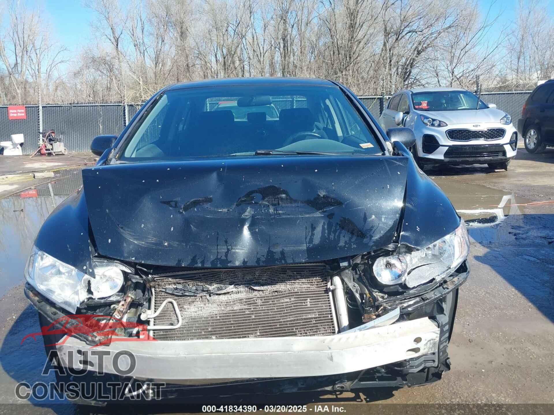 HONDA CIVIC 2010 - 19XFA1E60AE019652