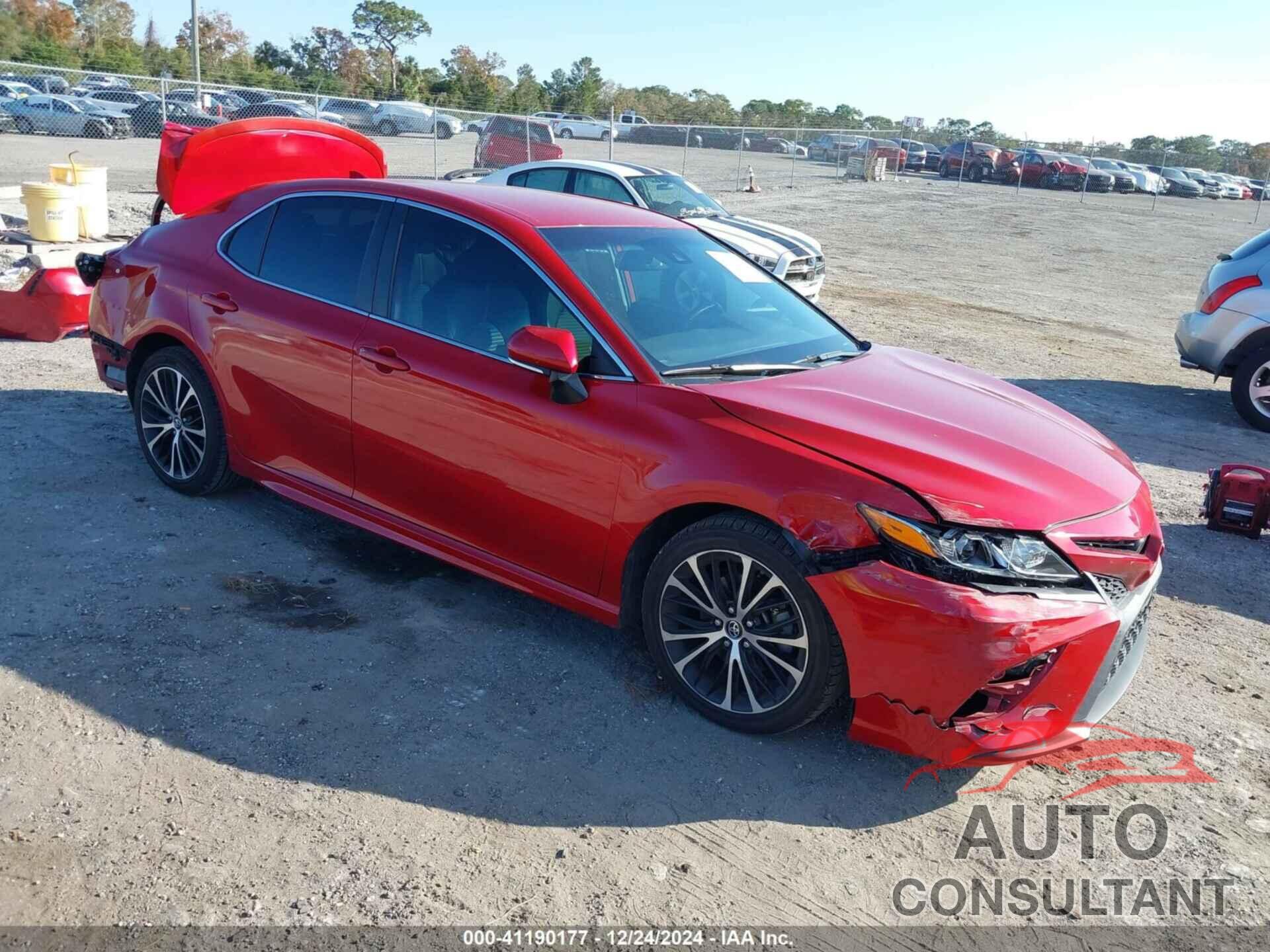 TOYOTA CAMRY 2019 - 4T1B11HKXKU179558