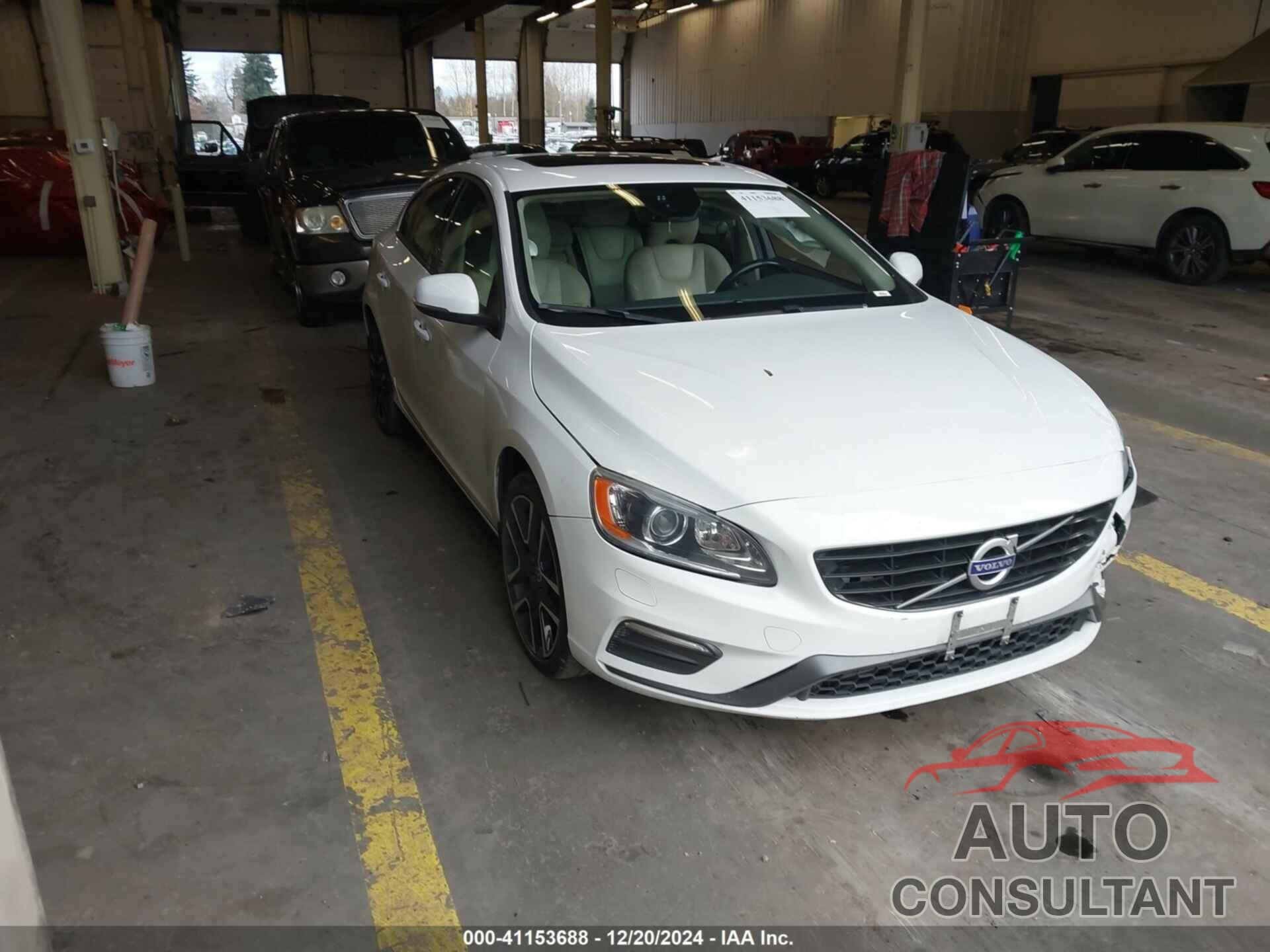 VOLVO S60 2017 - YV140MTL9H2427847