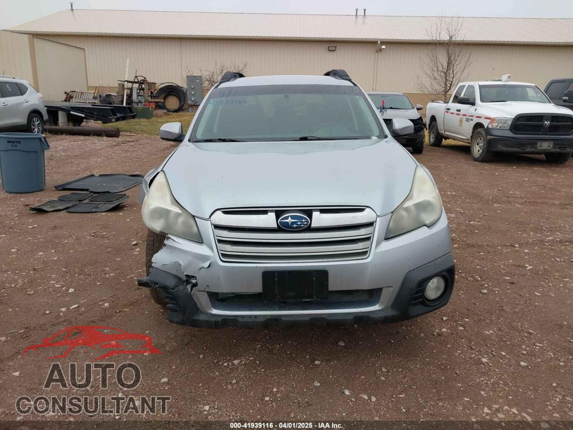 SUBARU OUTBACK 2013 - 4S4BRCCC4D3270984