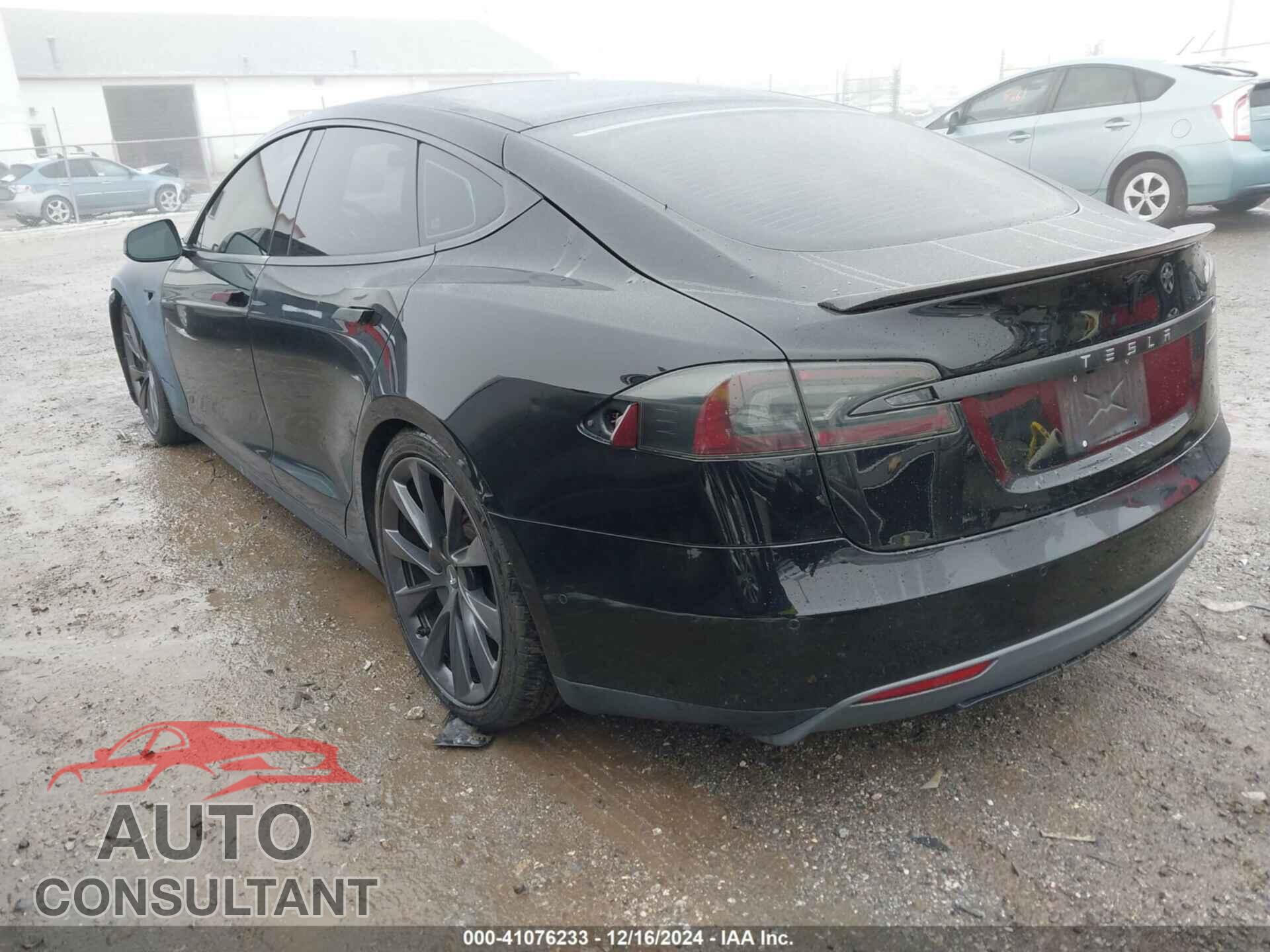 TESLA MODEL S 2015 - 5YJSA1S2XFF097440