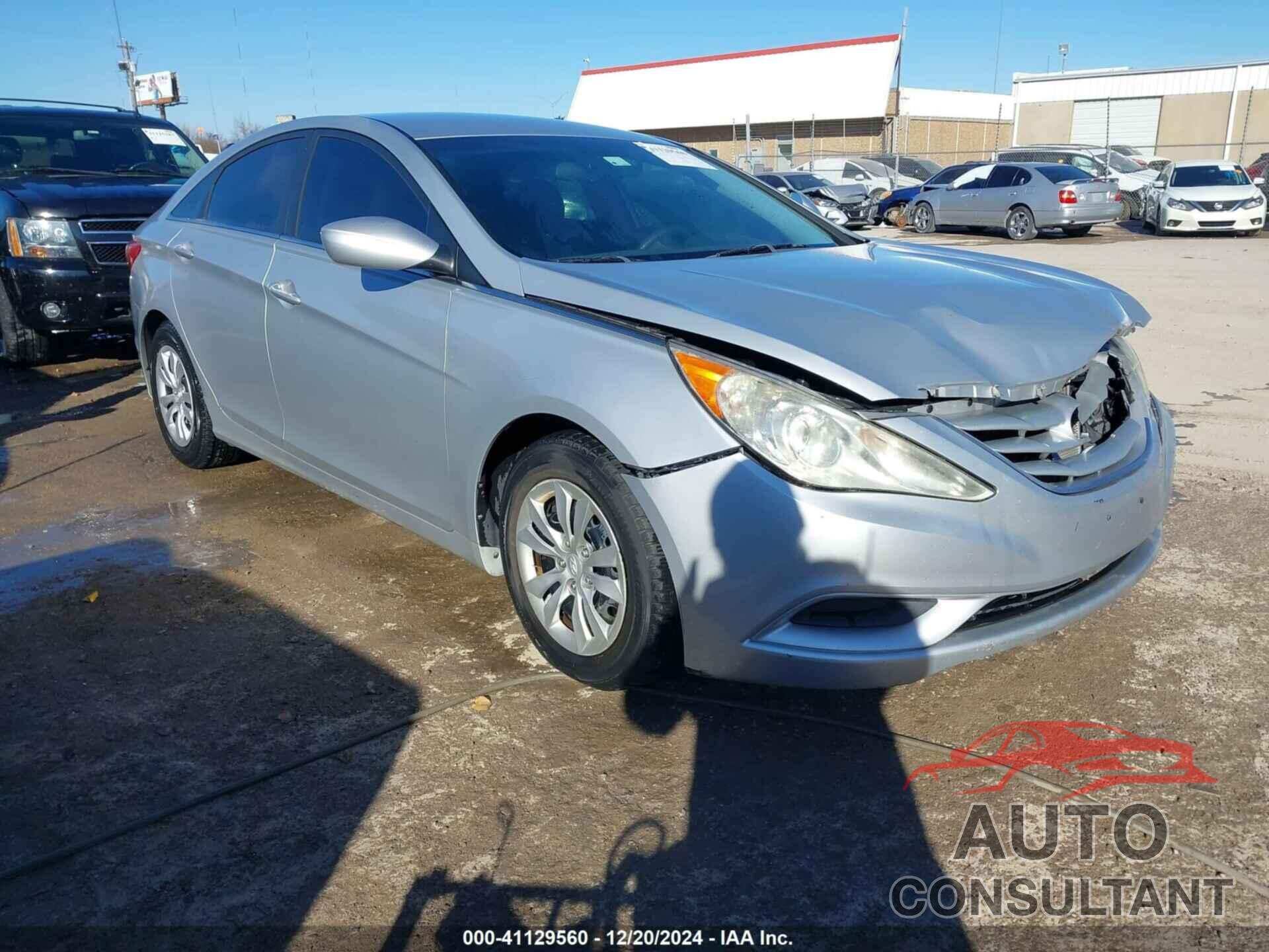 HYUNDAI SONATA 2011 - 5NPEB4AC1BH288584