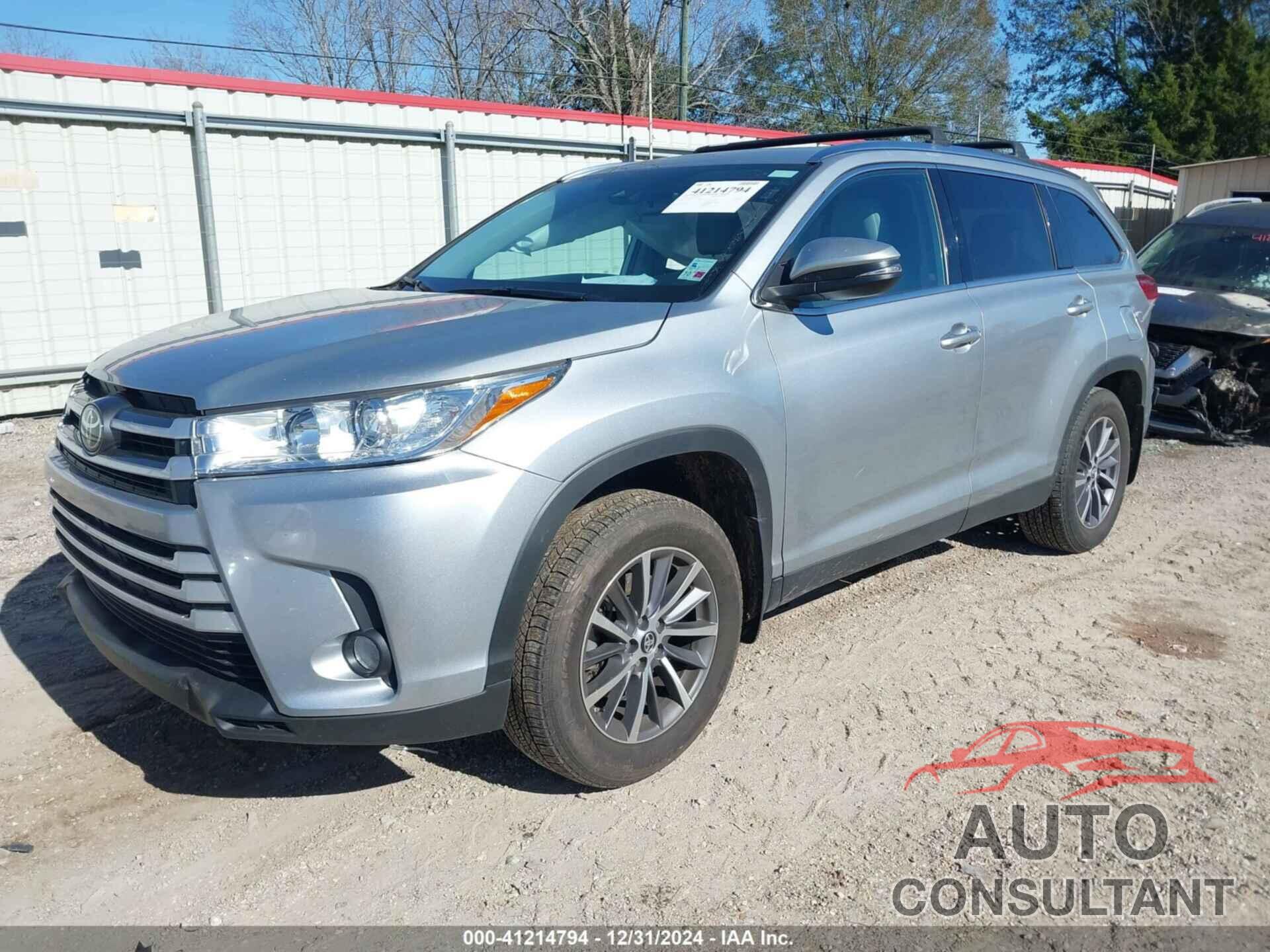 TOYOTA HIGHLANDER 2019 - 5TDKZRFH0KS570709
