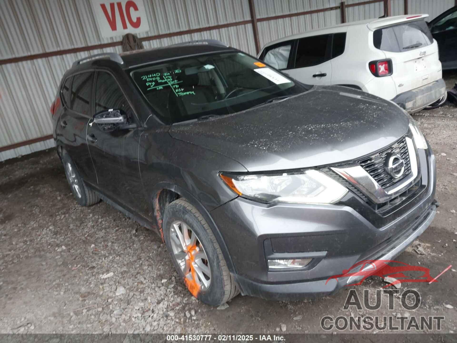 NISSAN ROGUE 2017 - JN8AT2MVXHW014773