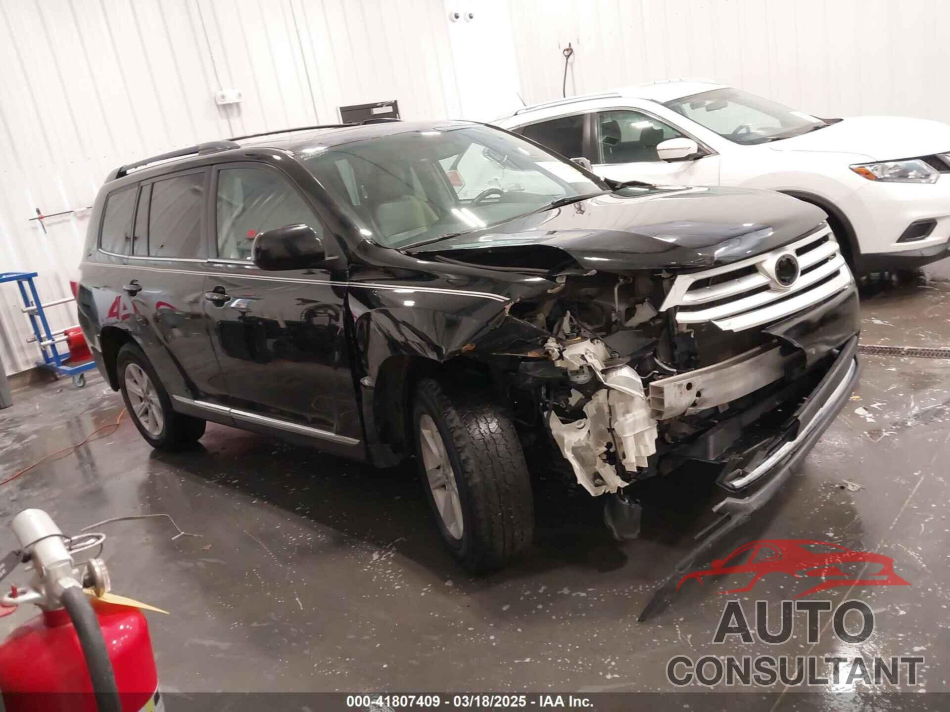 TOYOTA HIGHLANDER 2012 - 5TDBK3EH2CS163379